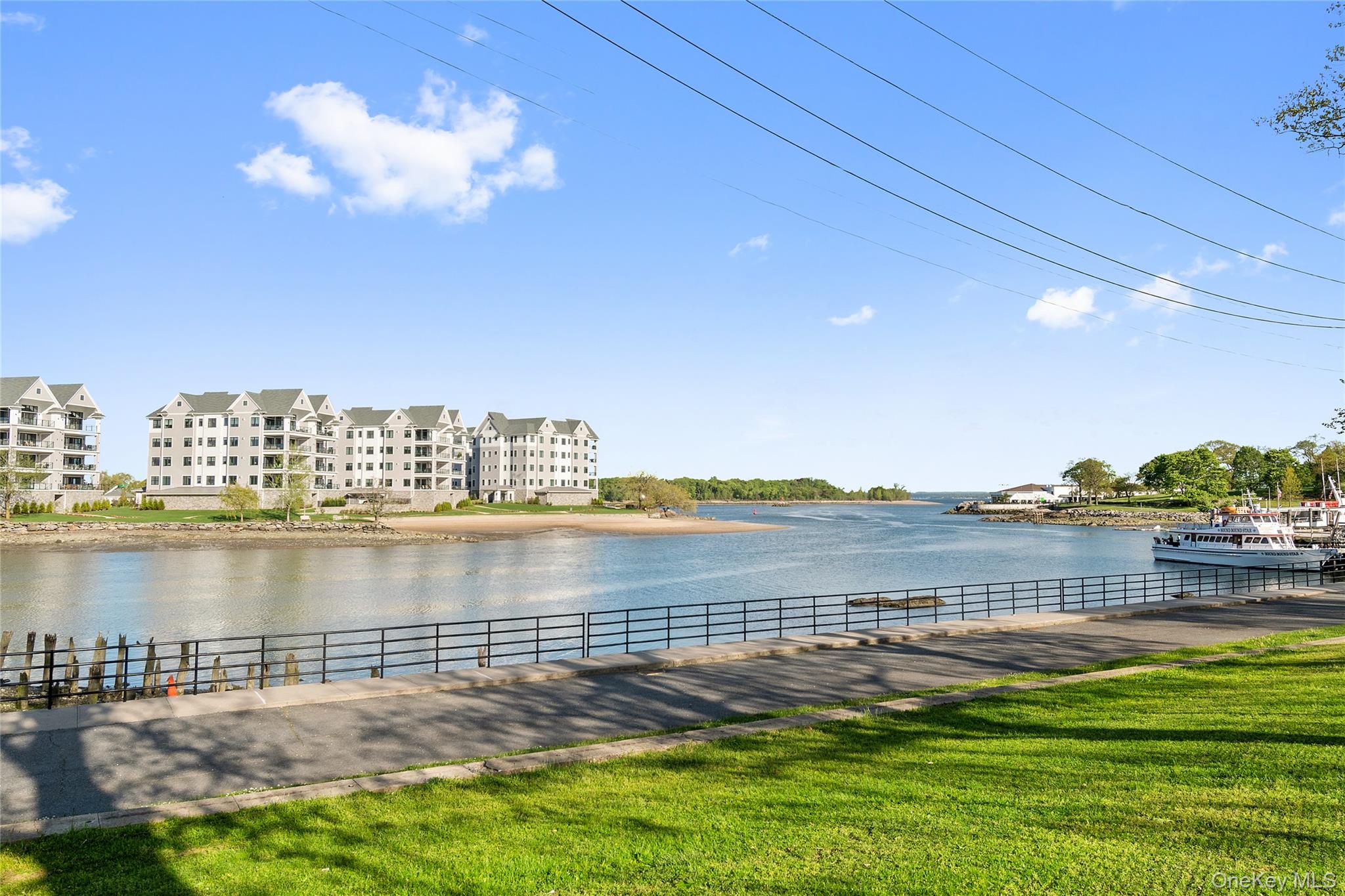 #20 photo, 37 Harbor Lane, New Rochelle , NY 10805