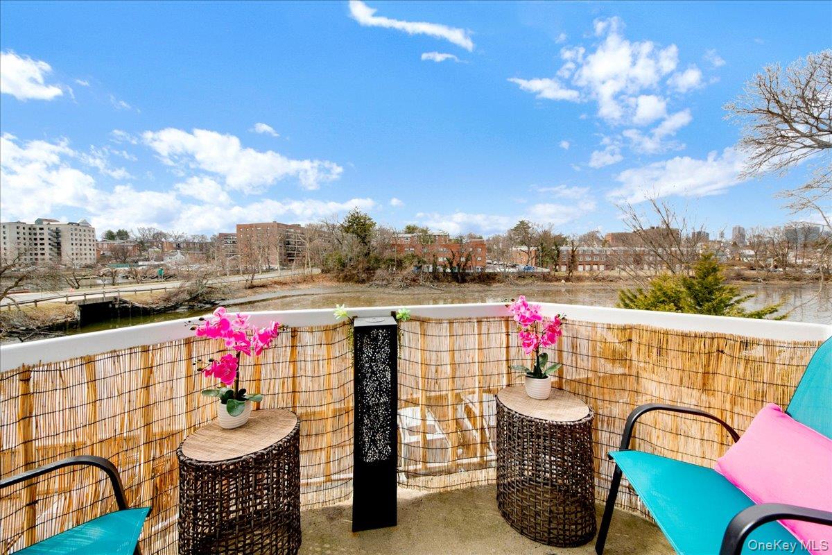 #5 photo, 37 Harbor Lane, New Rochelle , NY 10805