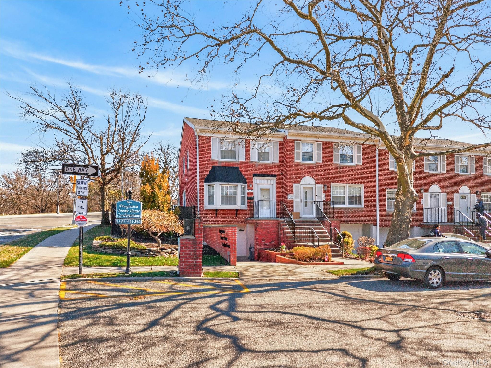 #3 photo, 62-01 Douglaston Parkway, クイーンズ区 Douglaston , NY 11362