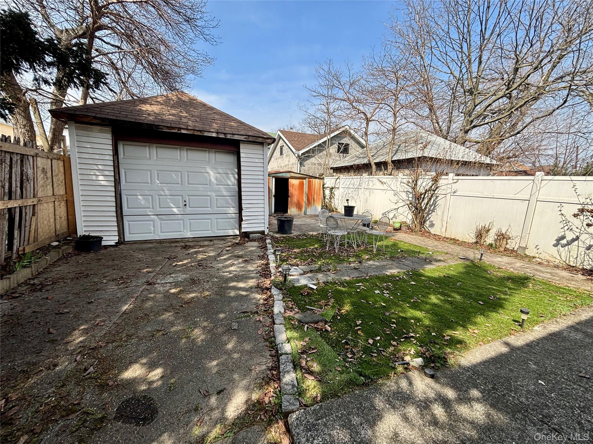 #19 photo, 194-19 115th Avenue, 皇后區 Saint Albans , NY 11412