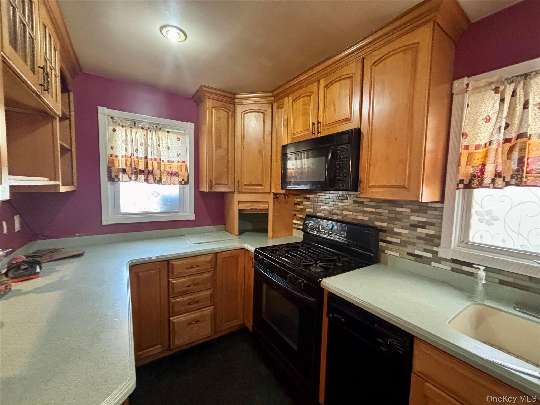 #7 photo, 194-19 115th Avenue, 皇后區 Saint Albans , NY 11412