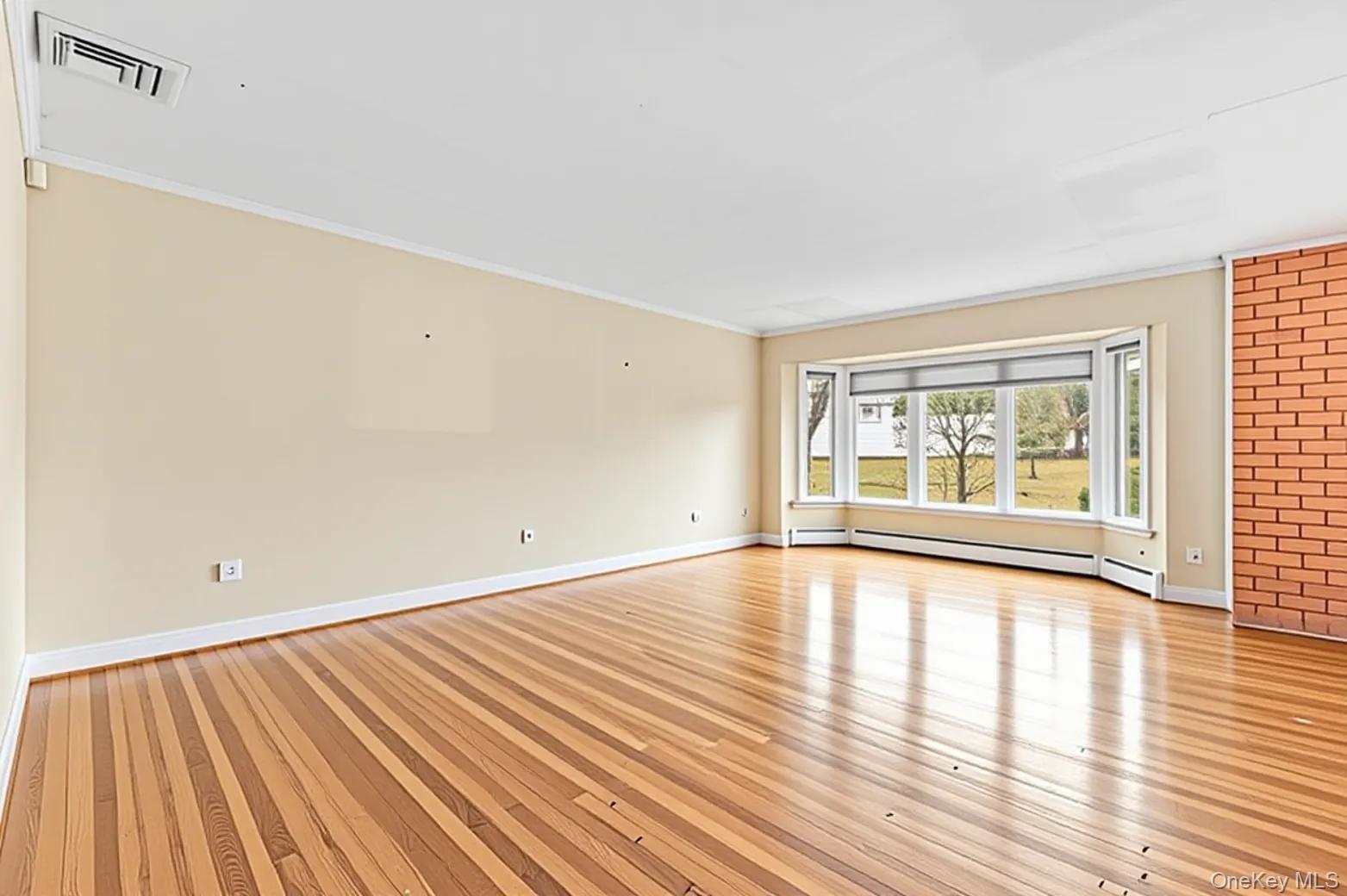 #8 photo, 38 Hazelwood Drive, 長島 傑里科 Jericho , NY 11753