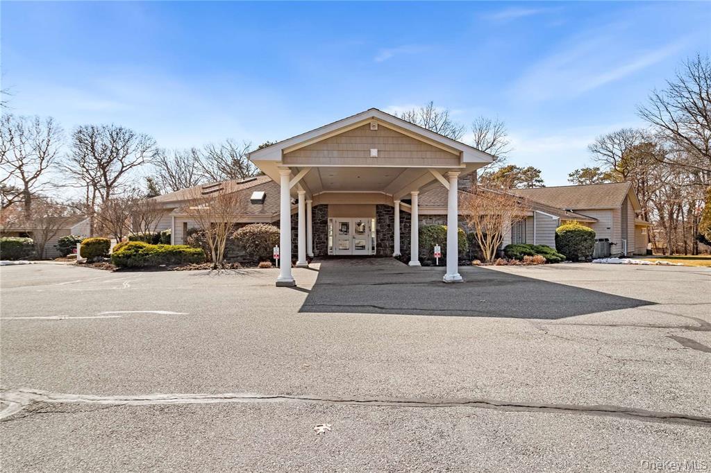 #4 photo, 1407 Middle Road, सफ़ोक काउंटी Calverton , NY 11933