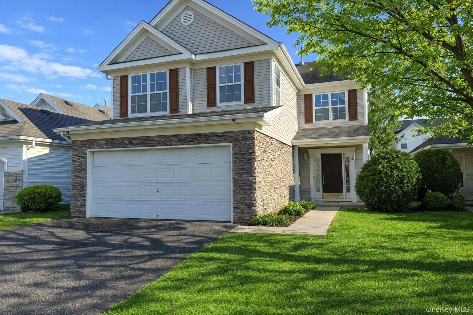 #2 photo, 12 Sophia Drive, 東長島 Middle Island , NY 11953