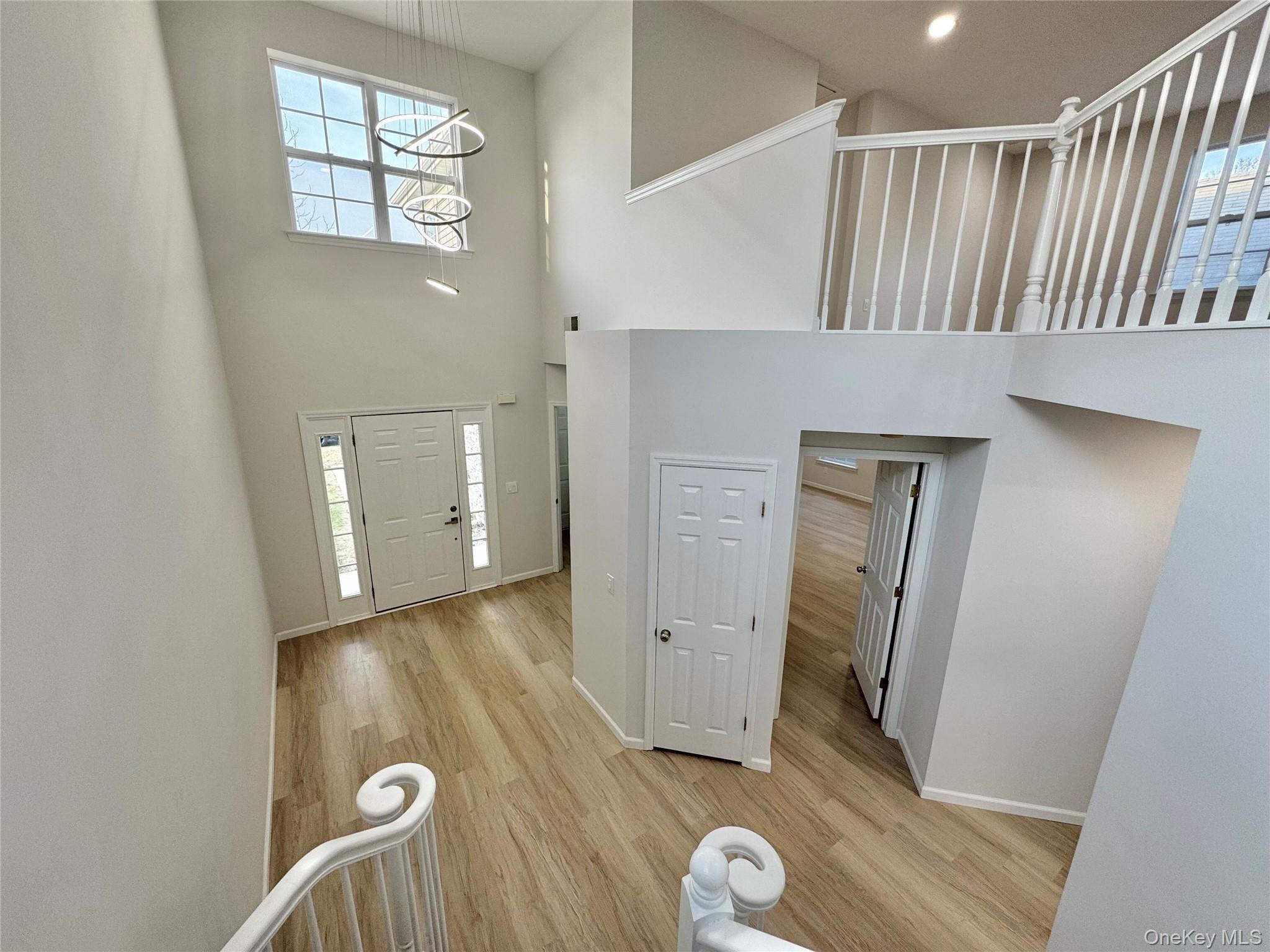 #3 photo, 12 Sophia Drive, 東長島 Middle Island , NY 11953