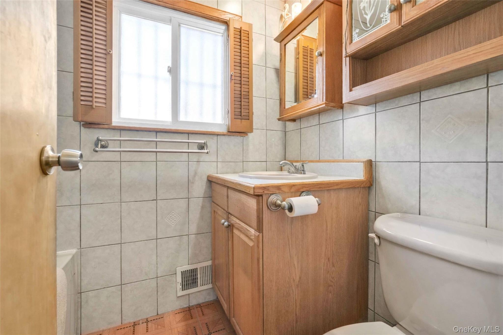 #15 photo, 128-14 144th Street, 뉴욕퀸즈 Jamaica , NY 11436