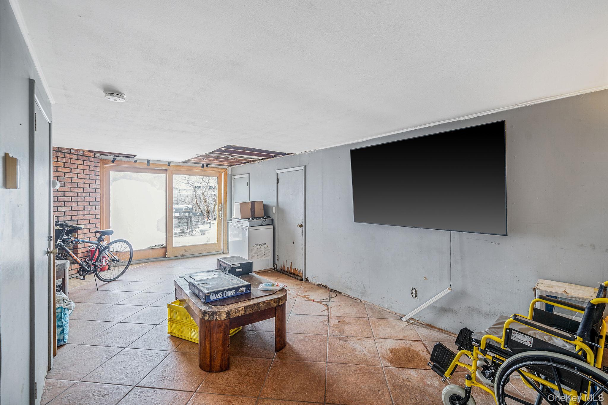 #10 photo, 7 Osage Drive, सफ़ोक काउंटी Huntington Station , NY 11746