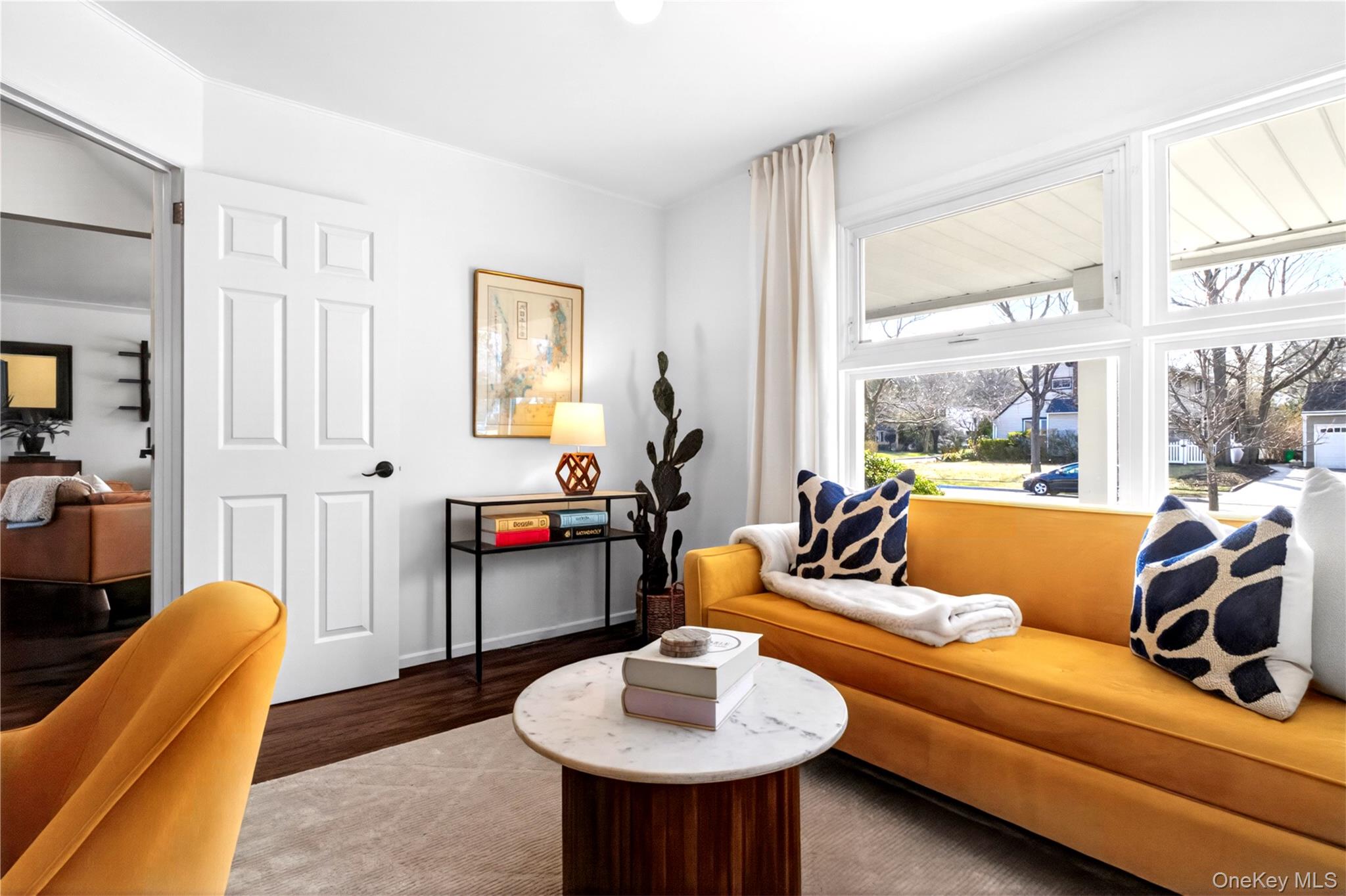 #13 photo, 175 Meadow Street, Garden City , NY 11530