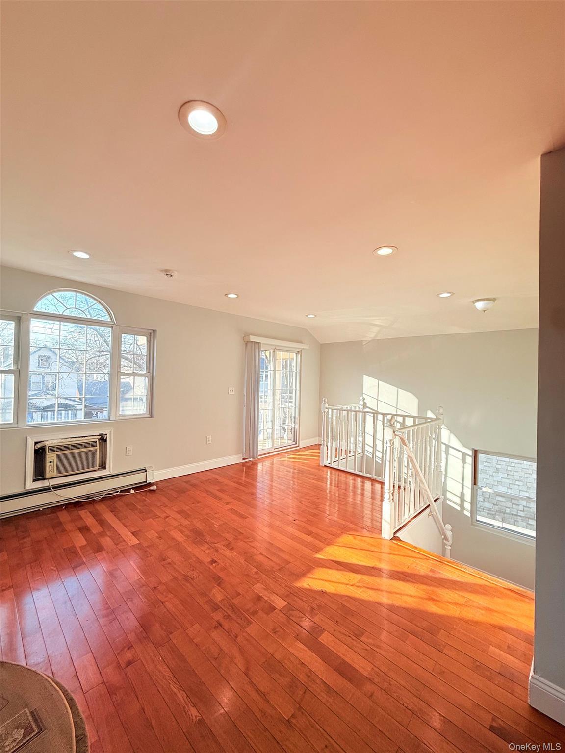 #3 photo, Richmond Hill, 皇后區 Richmond Hill , NY 11419