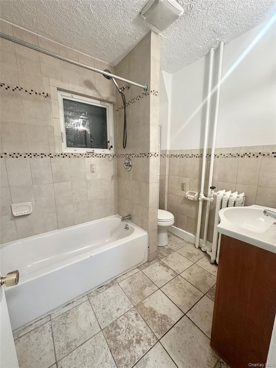 #11 photo, 525 E 5th Street, 뉴욕주 Mount Vernon , NY 10553