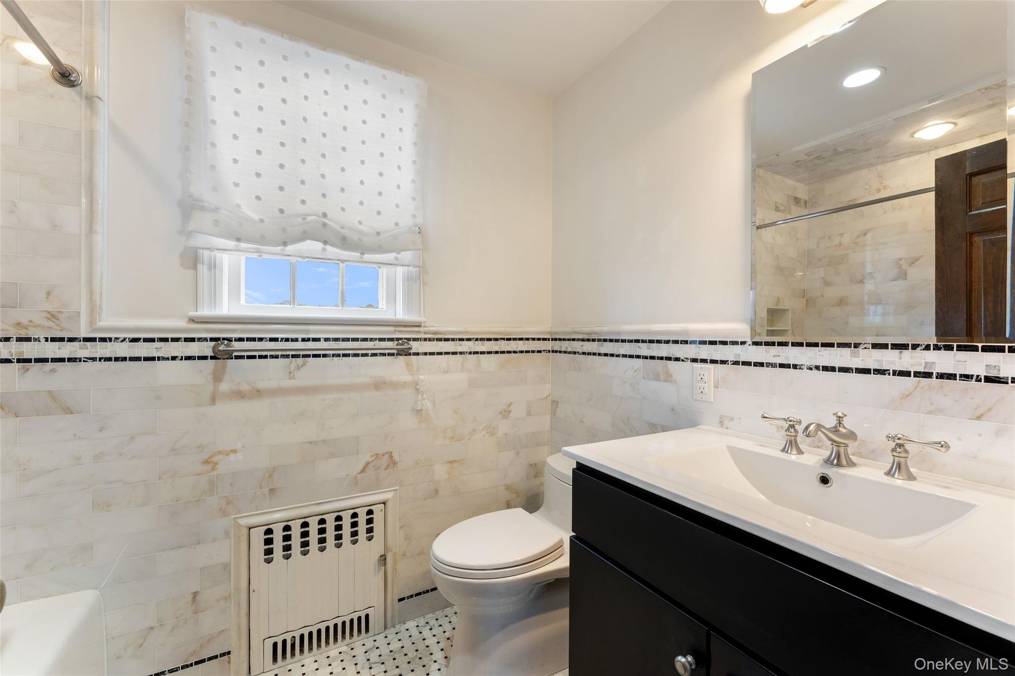 #12 photo, 1 Hoover Road, 뉴욕주 Yonkers , NY 10710