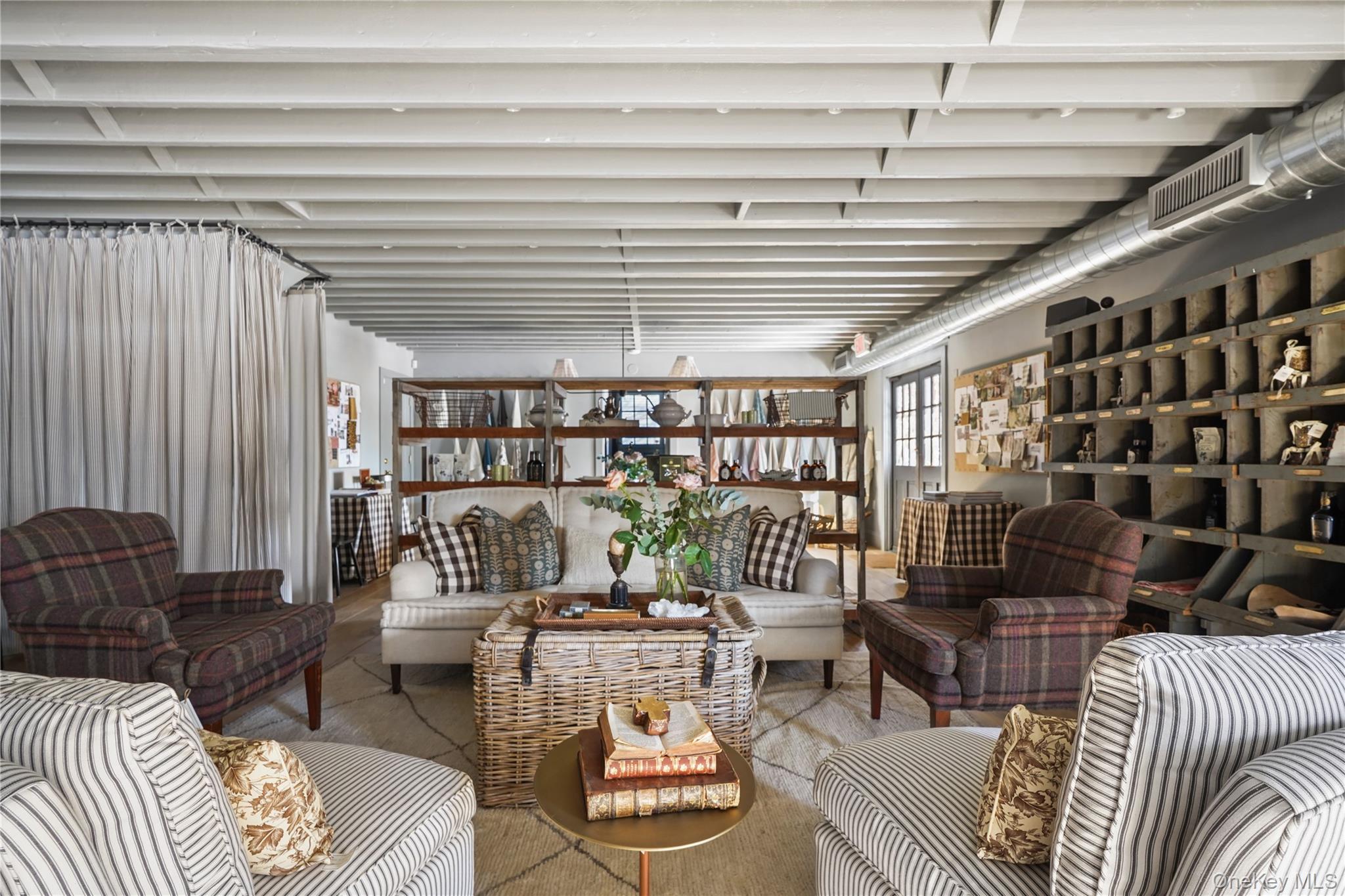 #12 photo, 259 Westchester Avenue, 纽约州 Pound Ridge , NY 10576