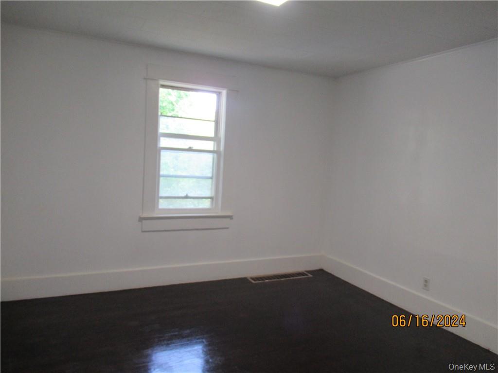 #12 photo, 82 North Road, Bloomingburg , NY 12721