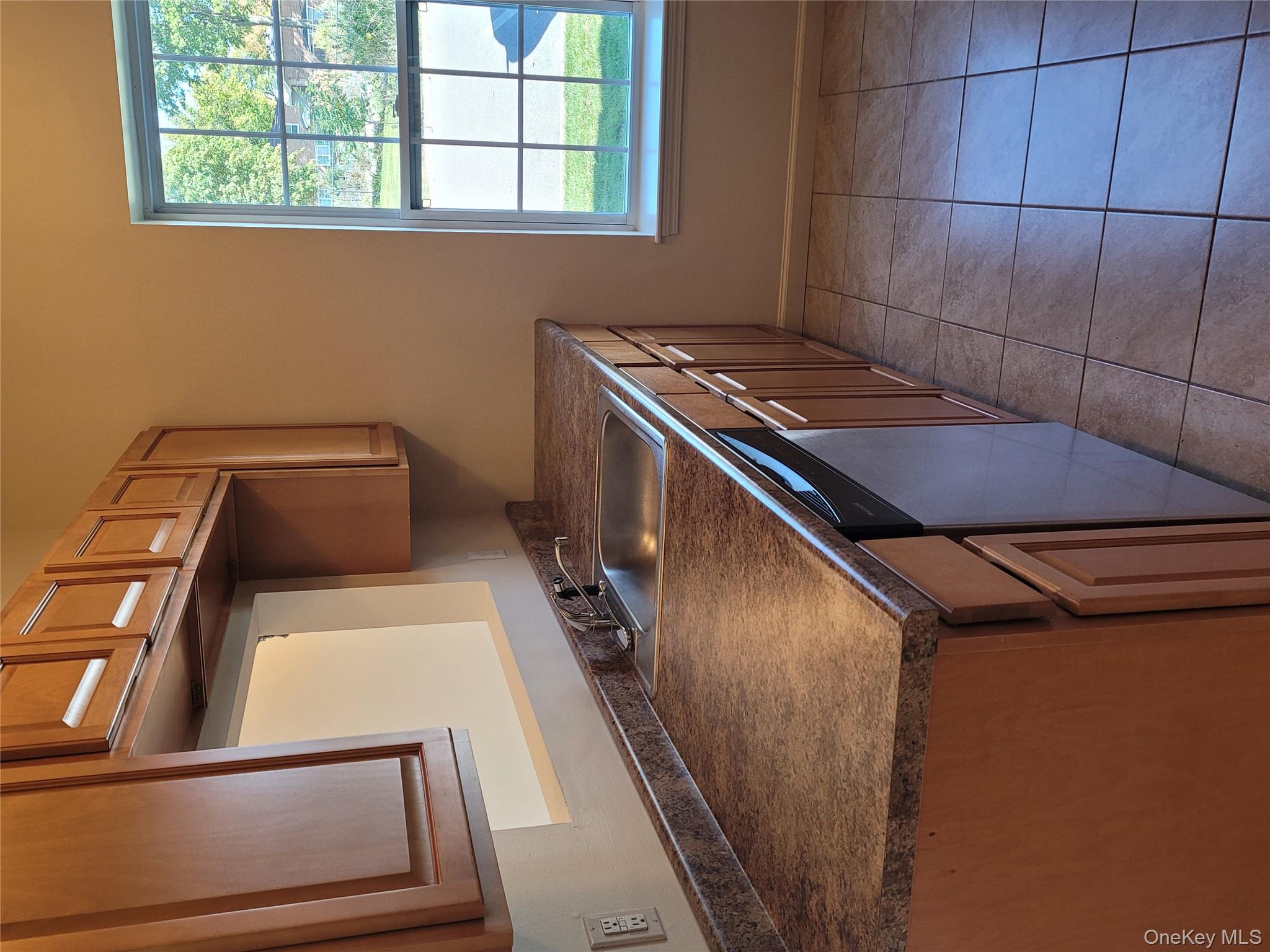 #3 photo, 266 Ruth Court, Middletown , NY 10940