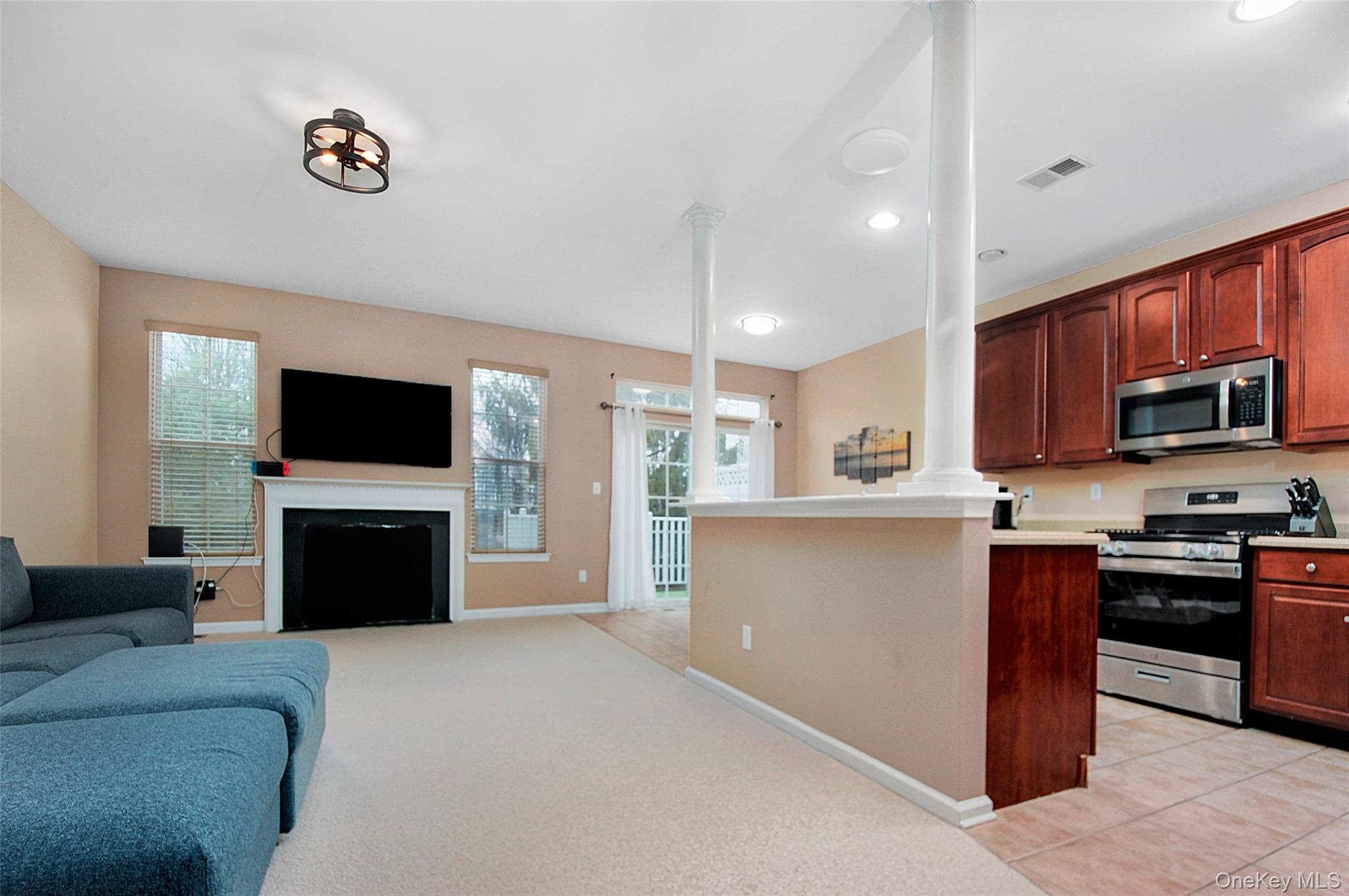 #11 photo, 6 Webster Court, 纽约州 Monroe , NY 10950