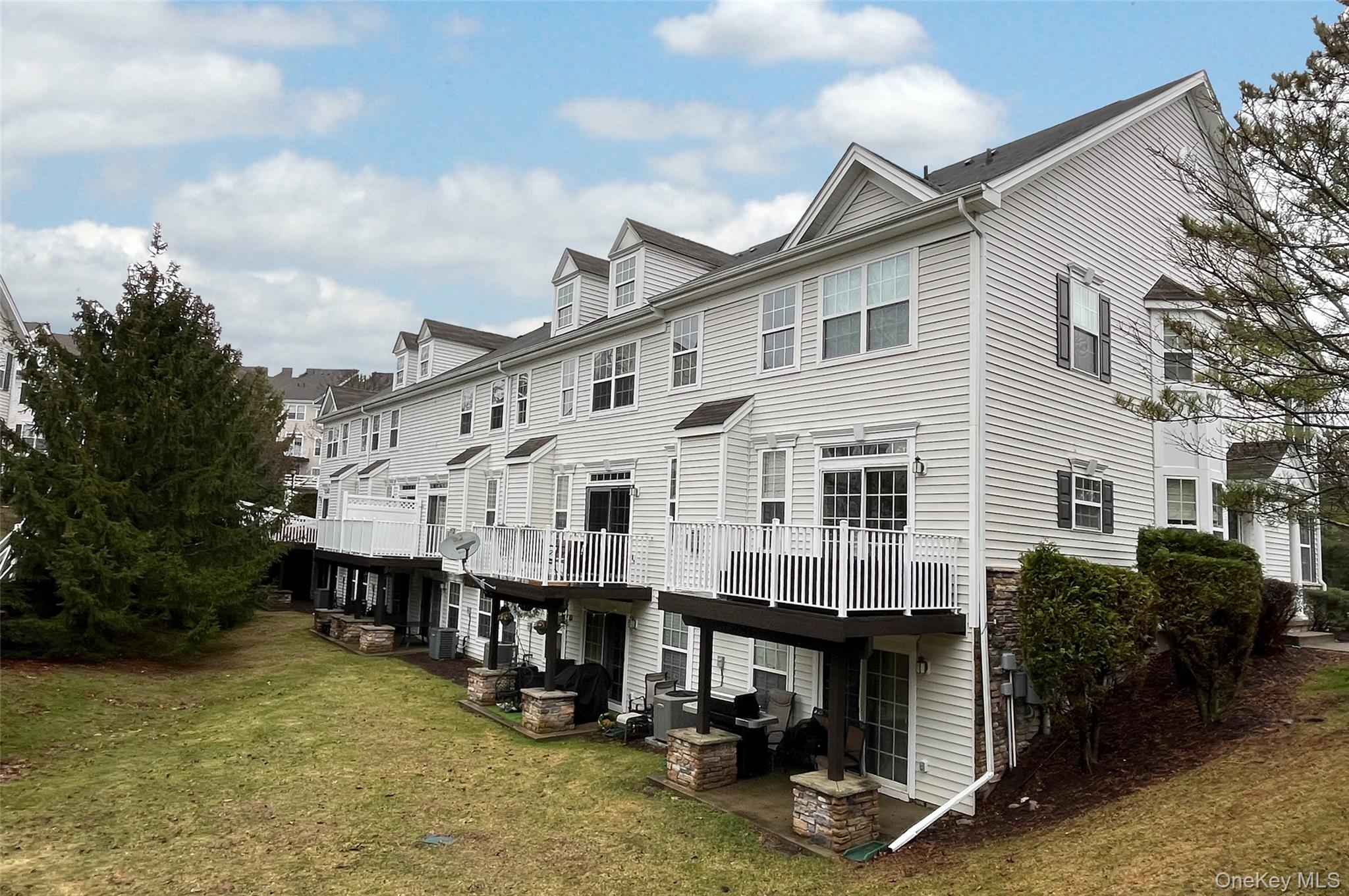 #5 photo, 6 Webster Court, 纽约州 Monroe , NY 10950