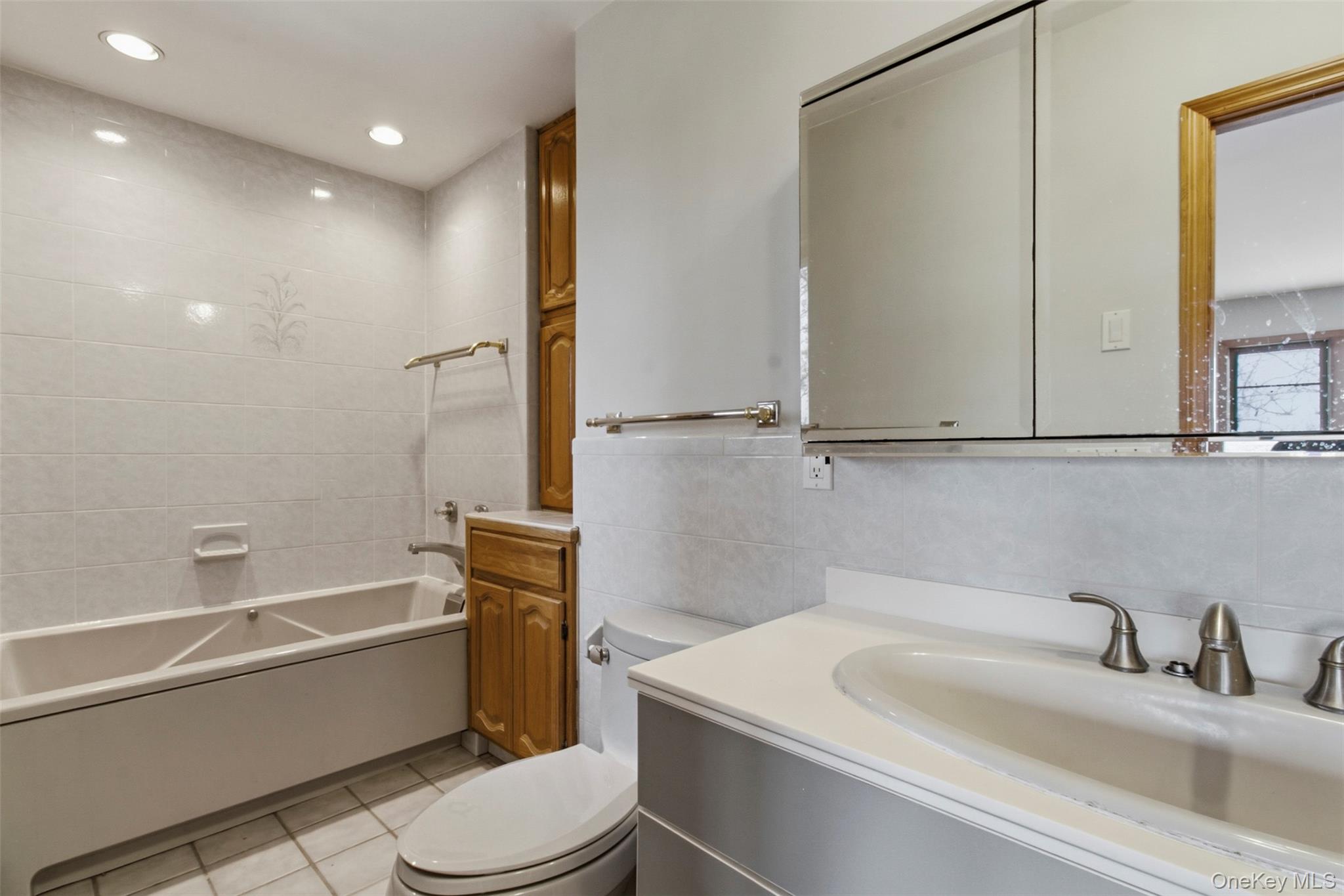 #13 photo, 27 Allapartus Circle, Ossining , NY 10562