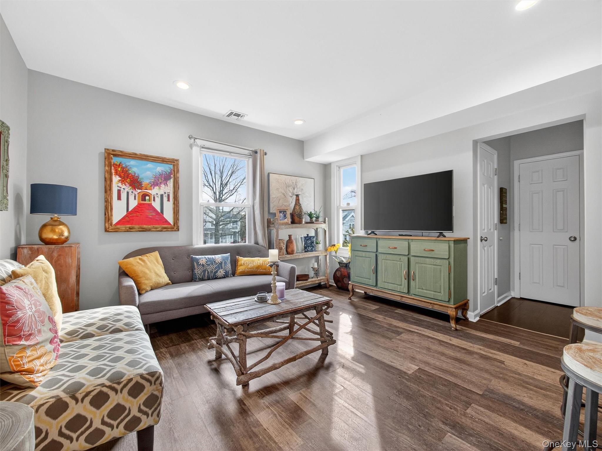 #18 photo, 24 E Park Place, 纽约州 Suffern , NY 10901