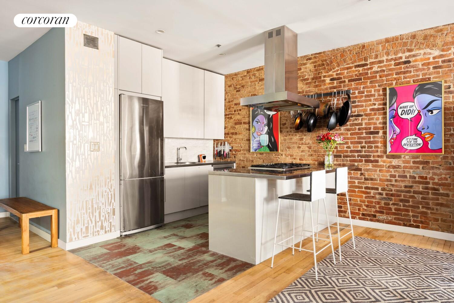 #4 photo, 60 PINEAPPLE Street, ব্রুকলিন Brooklyn Heights , NY 11201