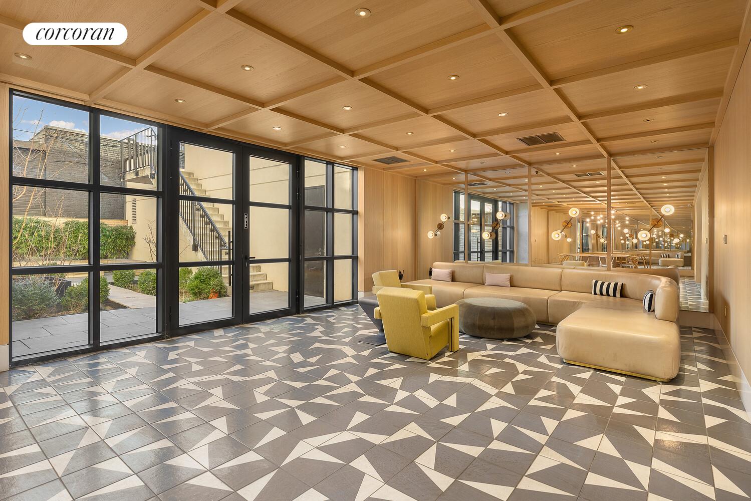 #10 photo, 308 N 7TH Street, Williamsburg , NY 11211