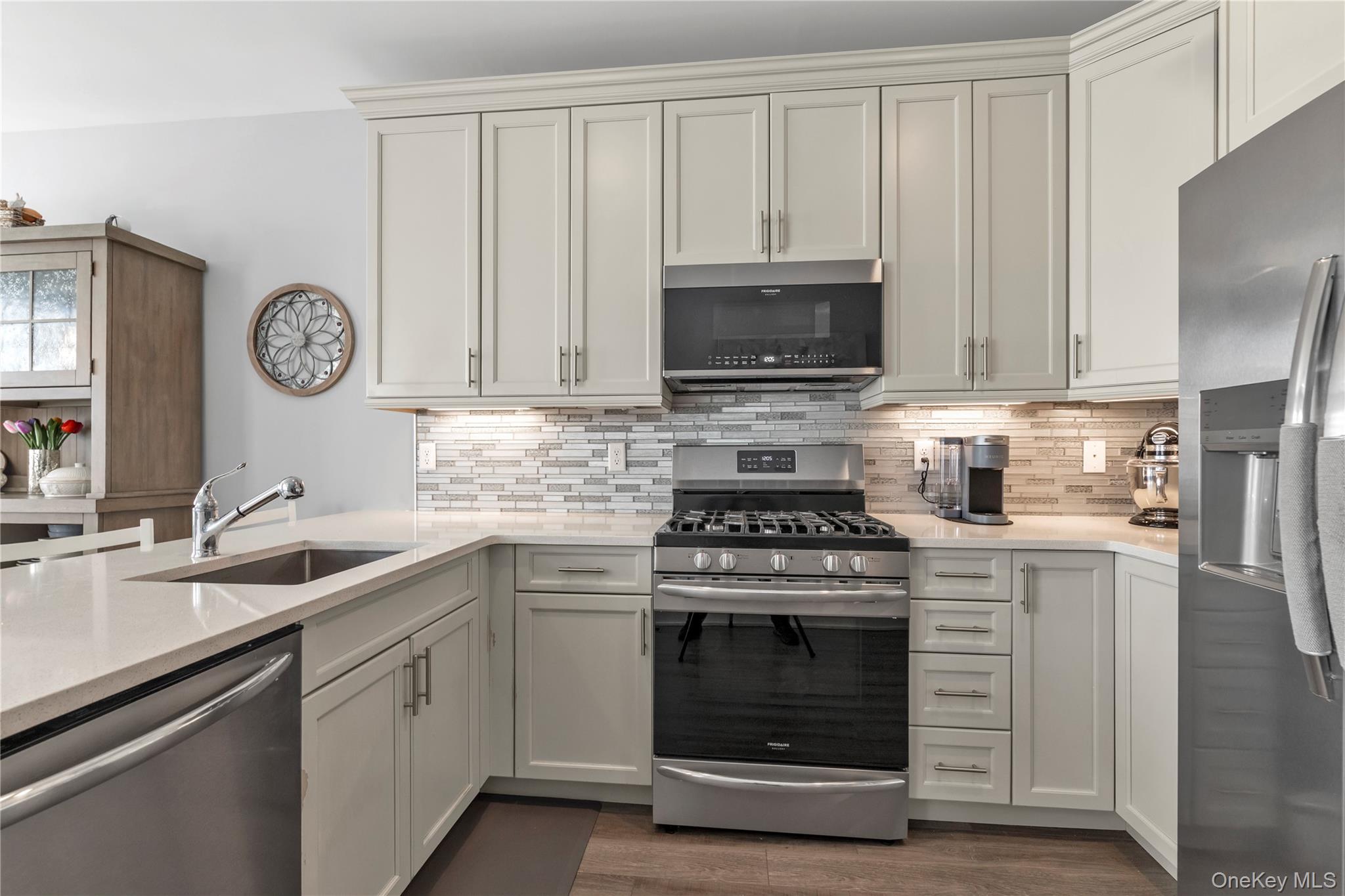 #6 photo, 137 Emanuel Way, East Meadow , NY 11554