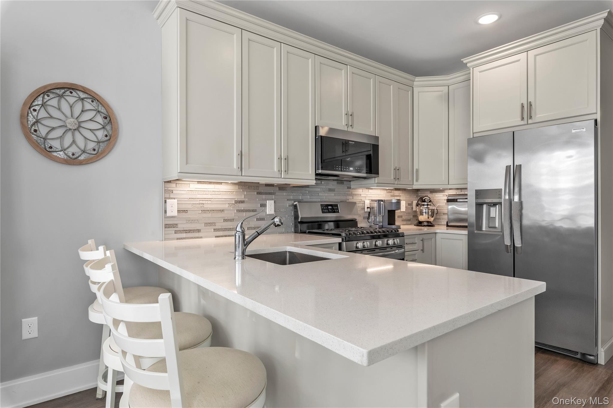 #7 photo, 137 Emanuel Way, East Meadow , NY 11554