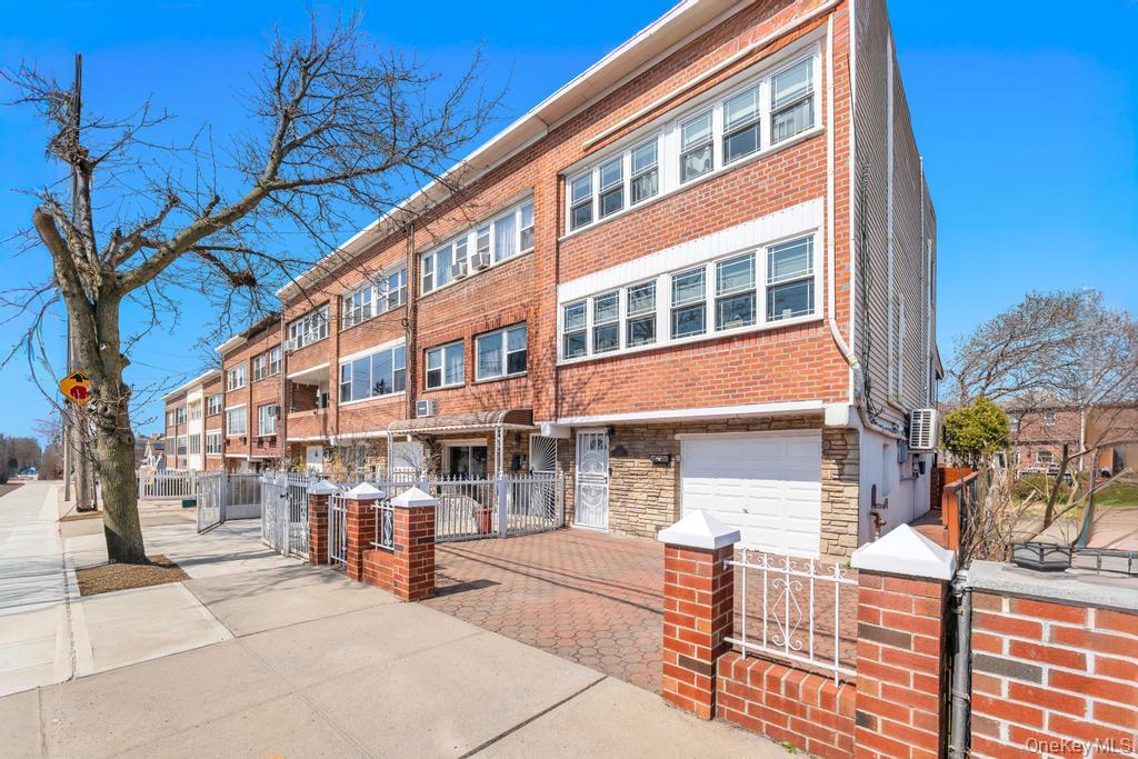 #2 photo, 3247 Fairmount Avenue, Bronx , NY 10465