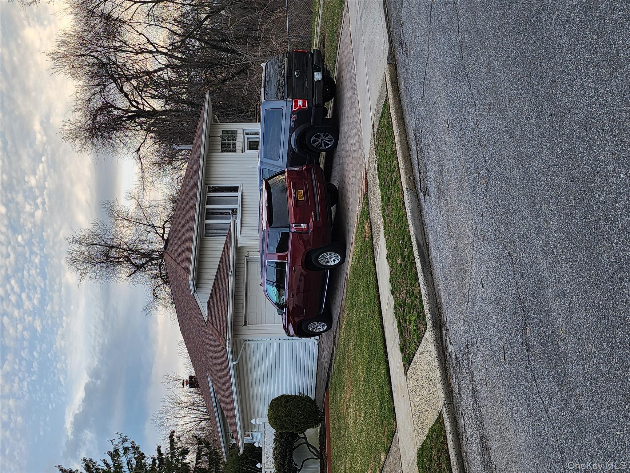 #4 photo, 1656 Michalicki Place, ناسو Merrick , NY 11566