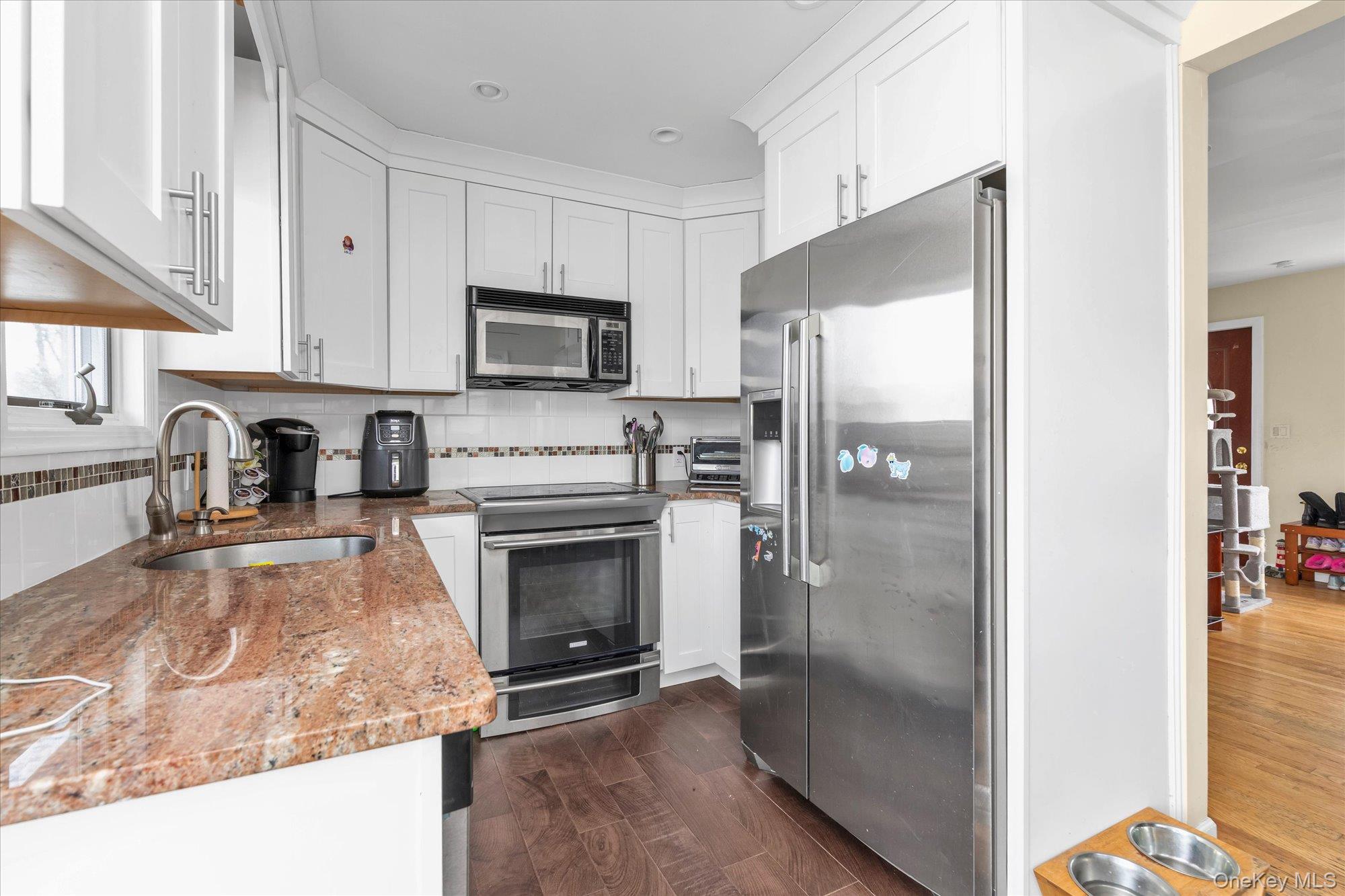 #6 photo, 2542 Wantagh Avenue, Wantagh , NY 11793