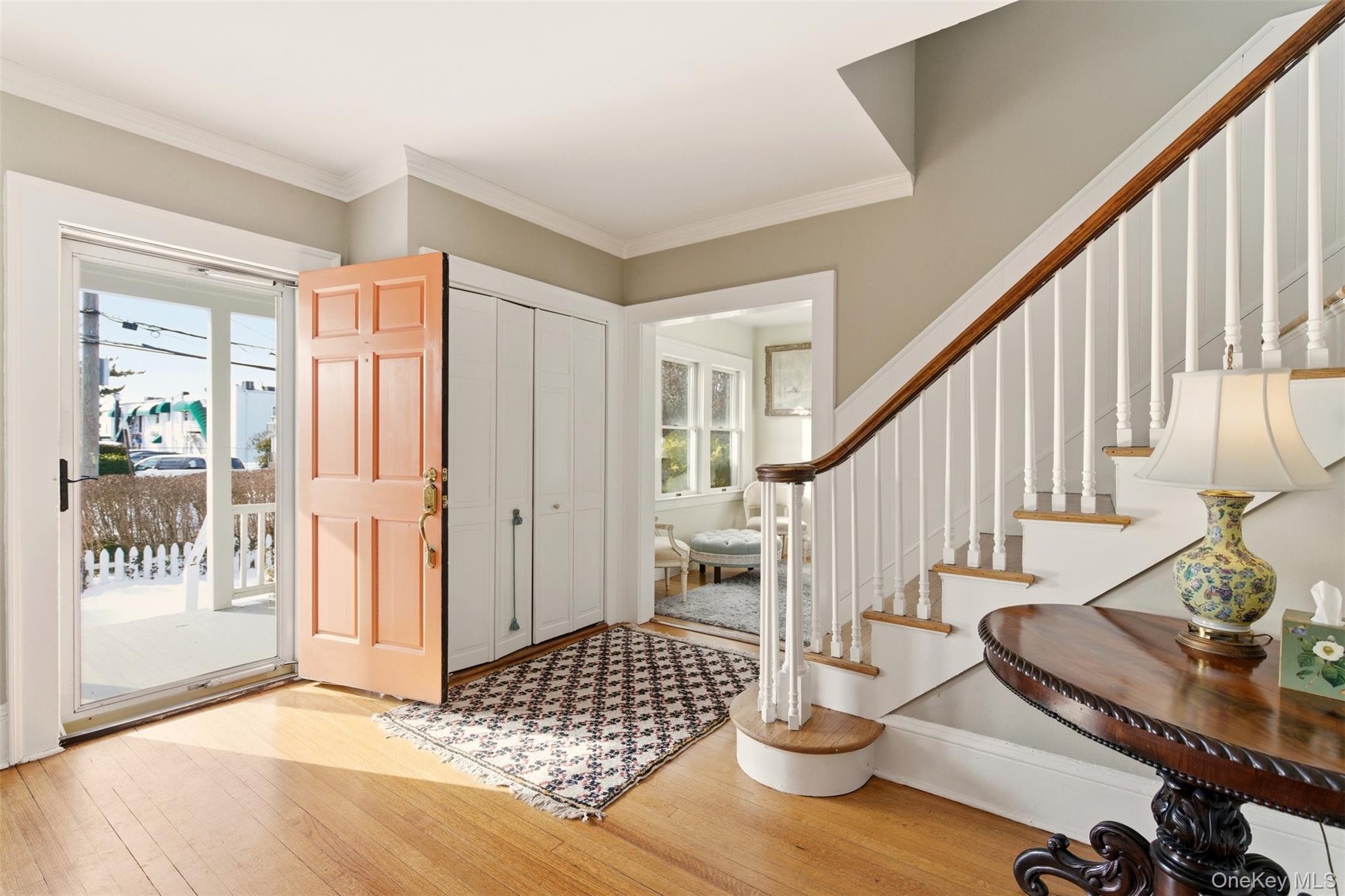 #5 photo, 5 Fenwick Street, سوفولك Greenlawn , NY 11740