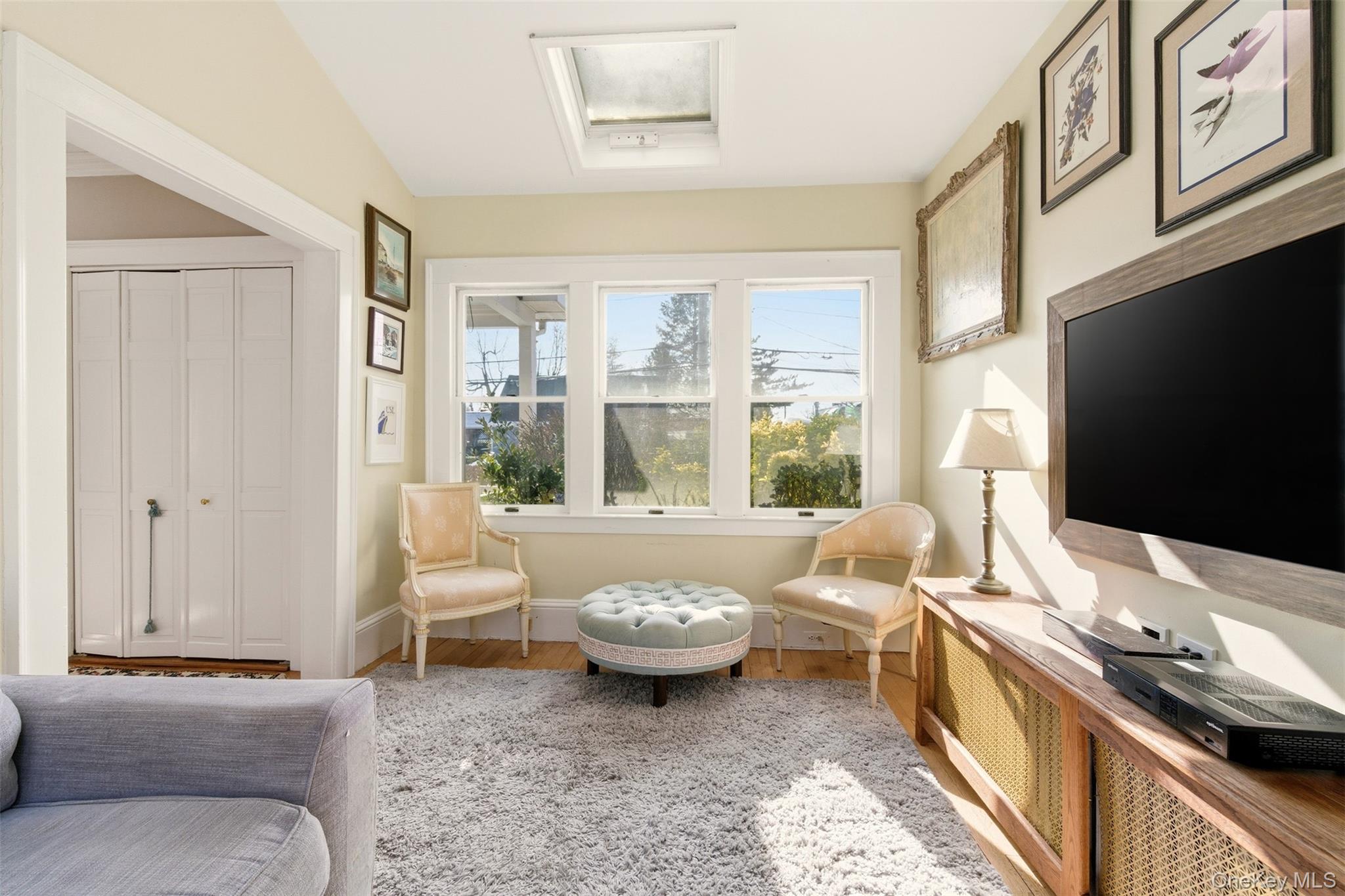 #9 photo, 5 Fenwick Street, سوفولك Greenlawn , NY 11740