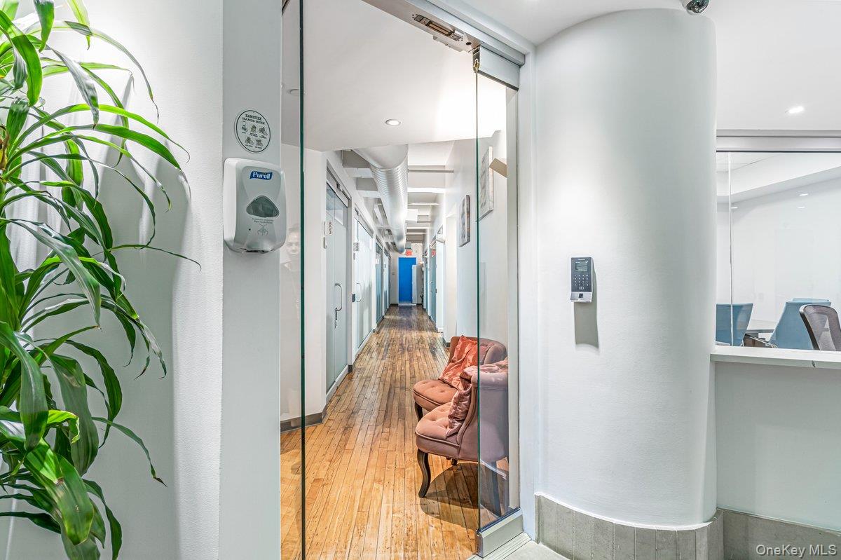 #7 photo, 115 W 29th Street, 曼哈頓 切尔西 New York (Manhattan) , NY 10001