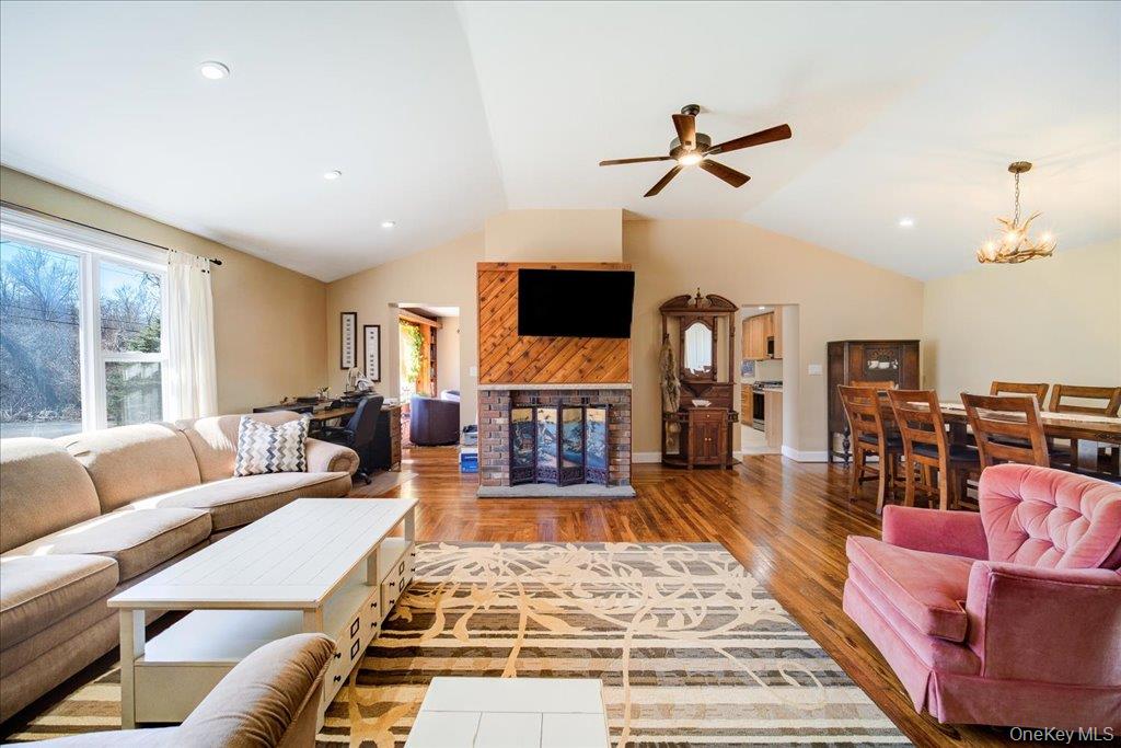 #9 photo, 1548 State Route 32, 纽约州 Wallkill , NY 12589