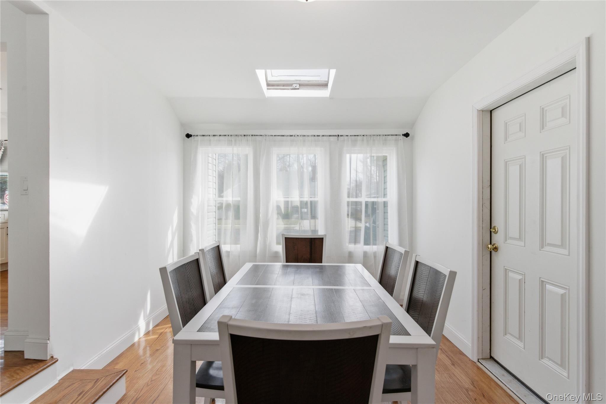 #11 photo, 111 Shepherd Street, Rockville Centre , NY 11570