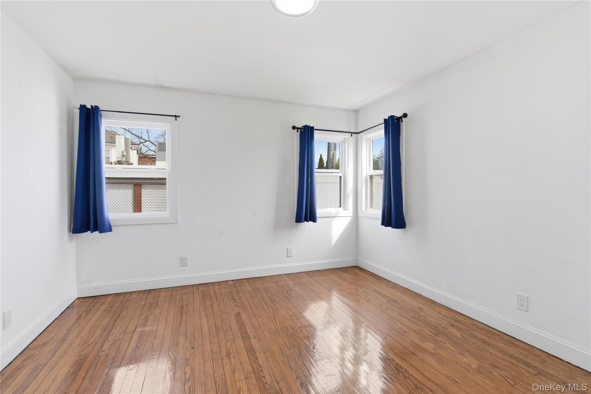 #13 photo, 111 Shepherd Street, Rockville Centre , NY 11570