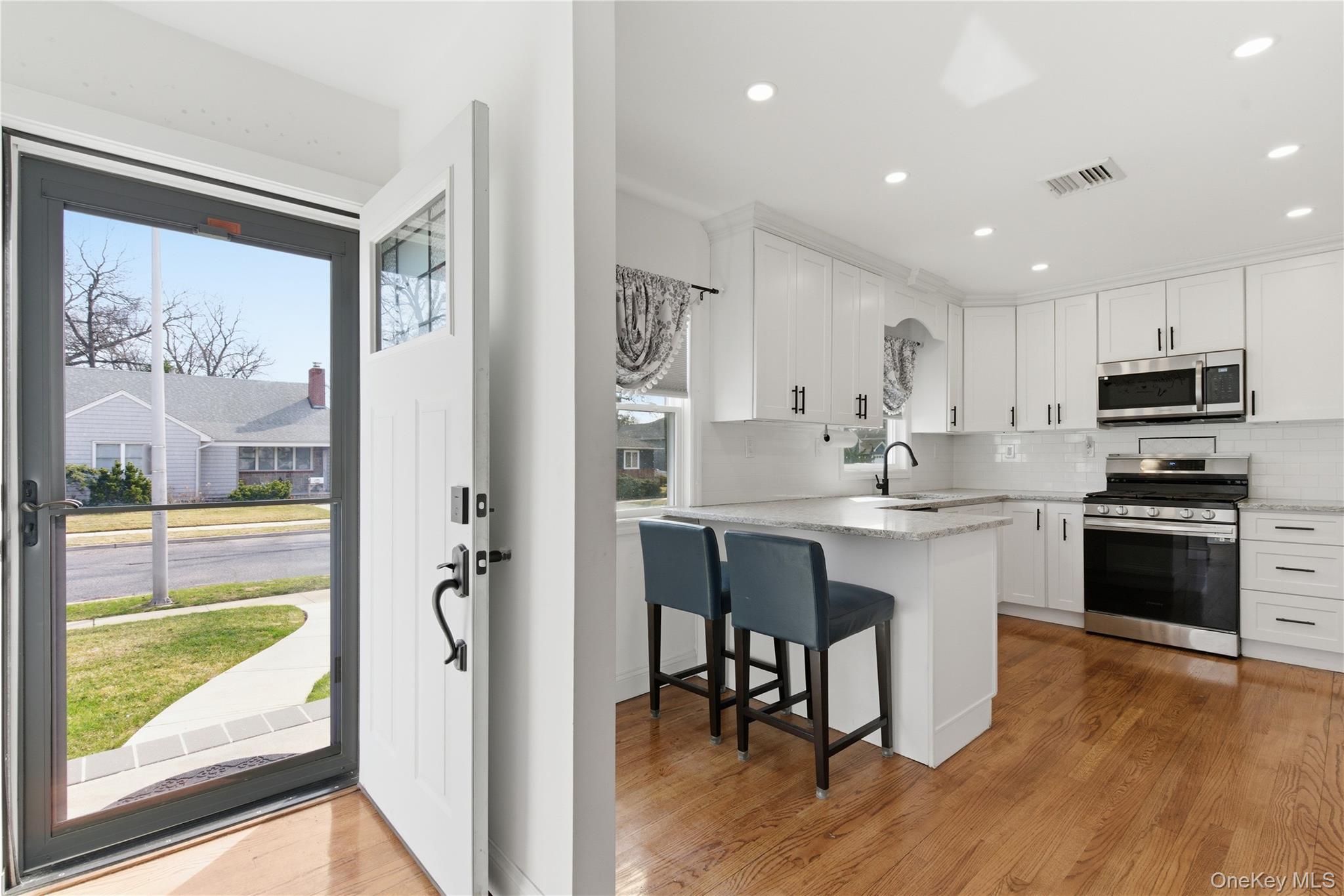 #3 photo, 111 Shepherd Street, Rockville Centre , NY 11570