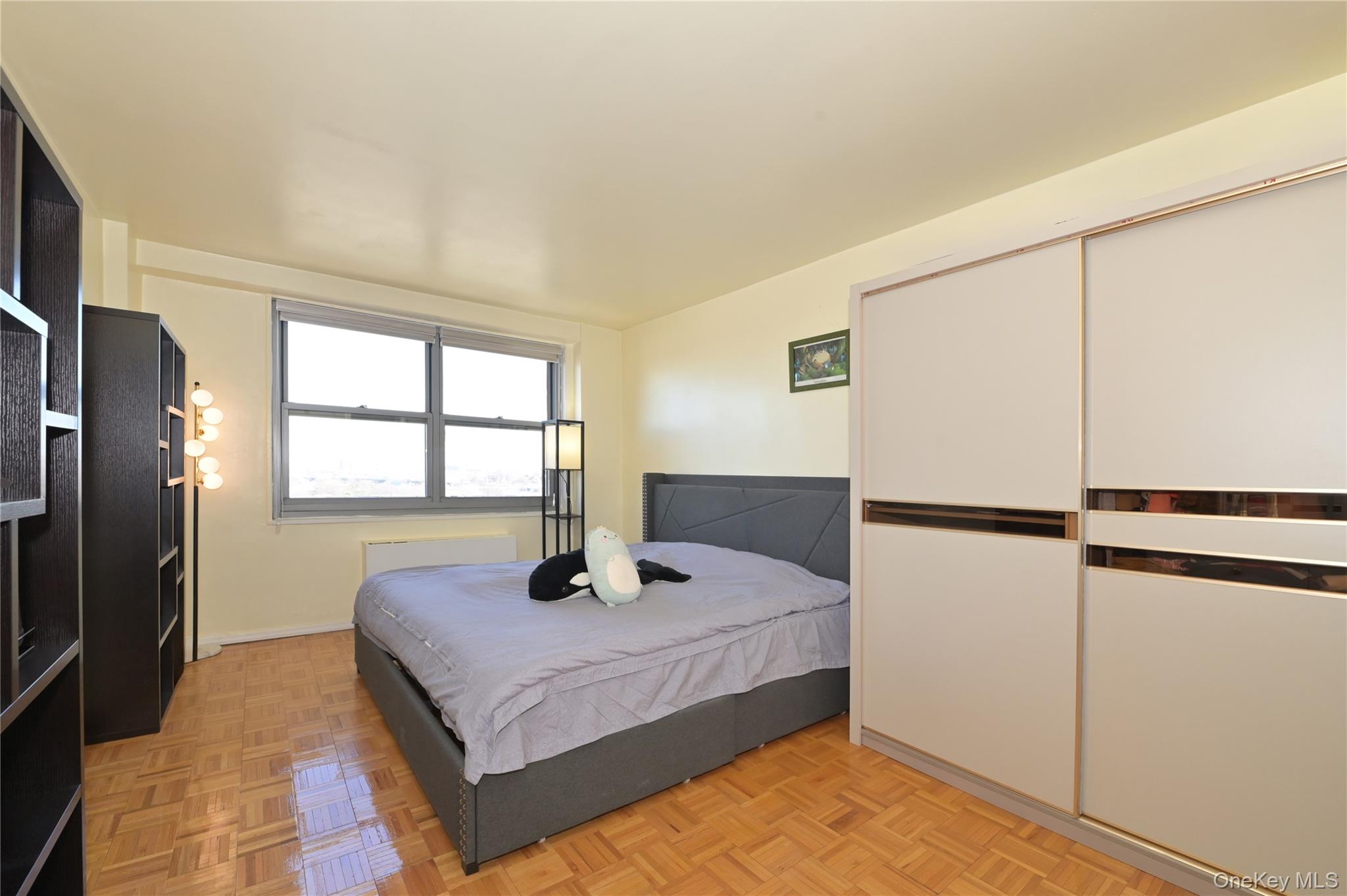 #6 photo, 61-20 Grand Central Parkway, Forest Hills , NY 11375