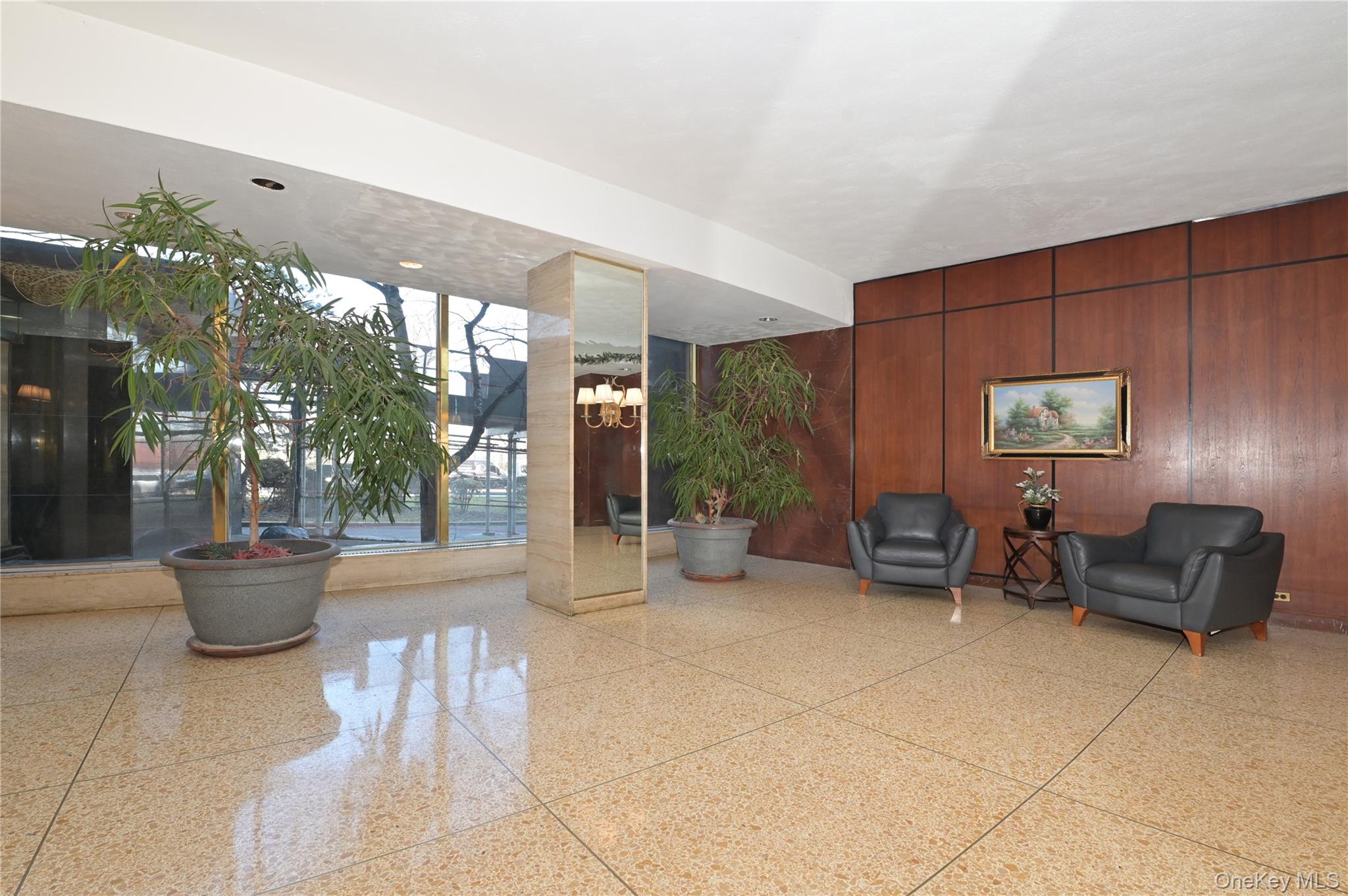 #9 photo, 61-20 Grand Central Parkway, Forest Hills , NY 11375