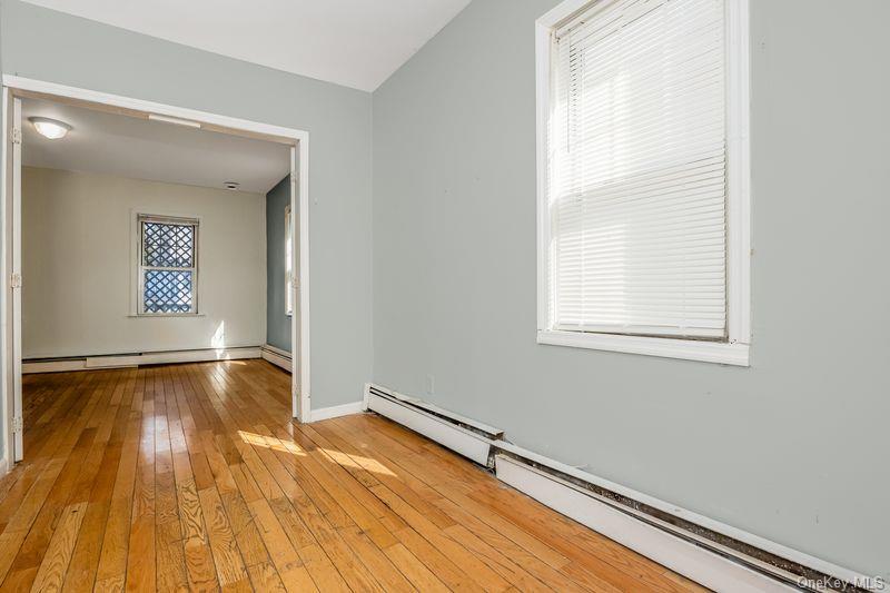 #10 photo, 16 Mackey Avenue, 롱 아일랜드 Port Washington , NY 11050