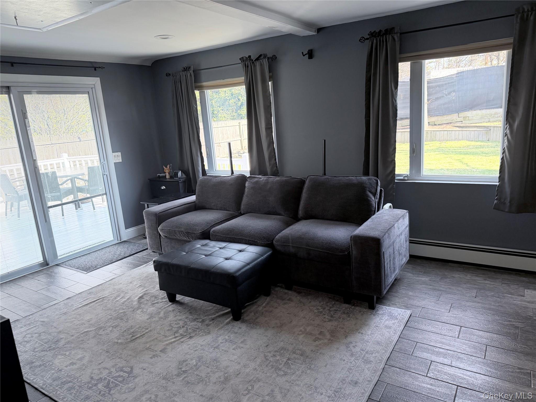 #16 photo, 6 Thorney Avenue, سوفولك Huntington Station , NY 11746