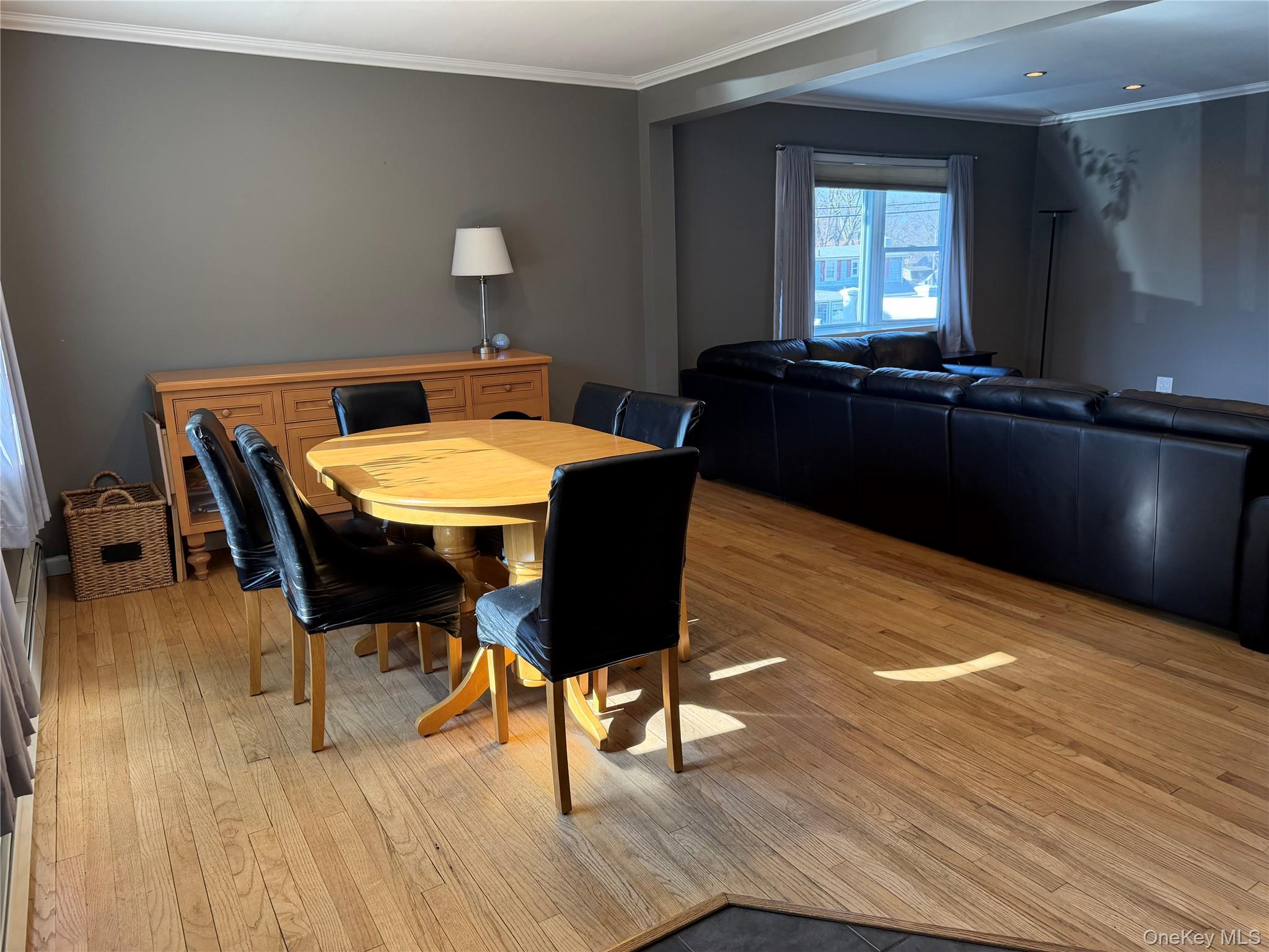 #5 photo, 6 Thorney Avenue, سوفولك Huntington Station , NY 11746