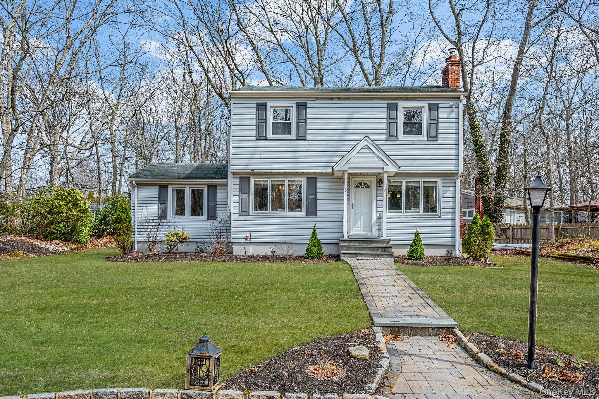 #2 photo, 5 Valley Circle, 東長島 Miller Place , NY 11764