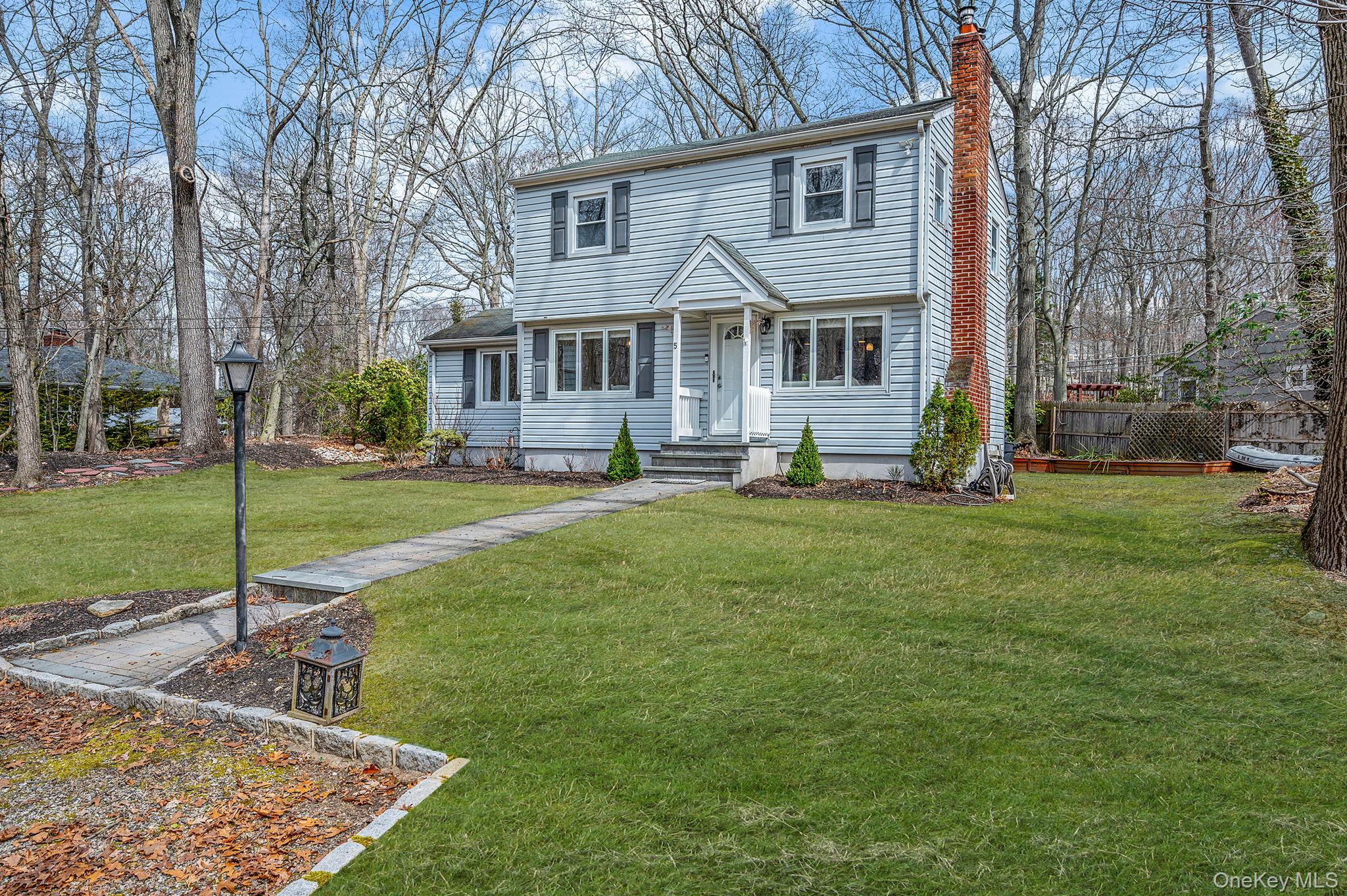 #3 photo, 5 Valley Circle, 東長島 Miller Place , NY 11764