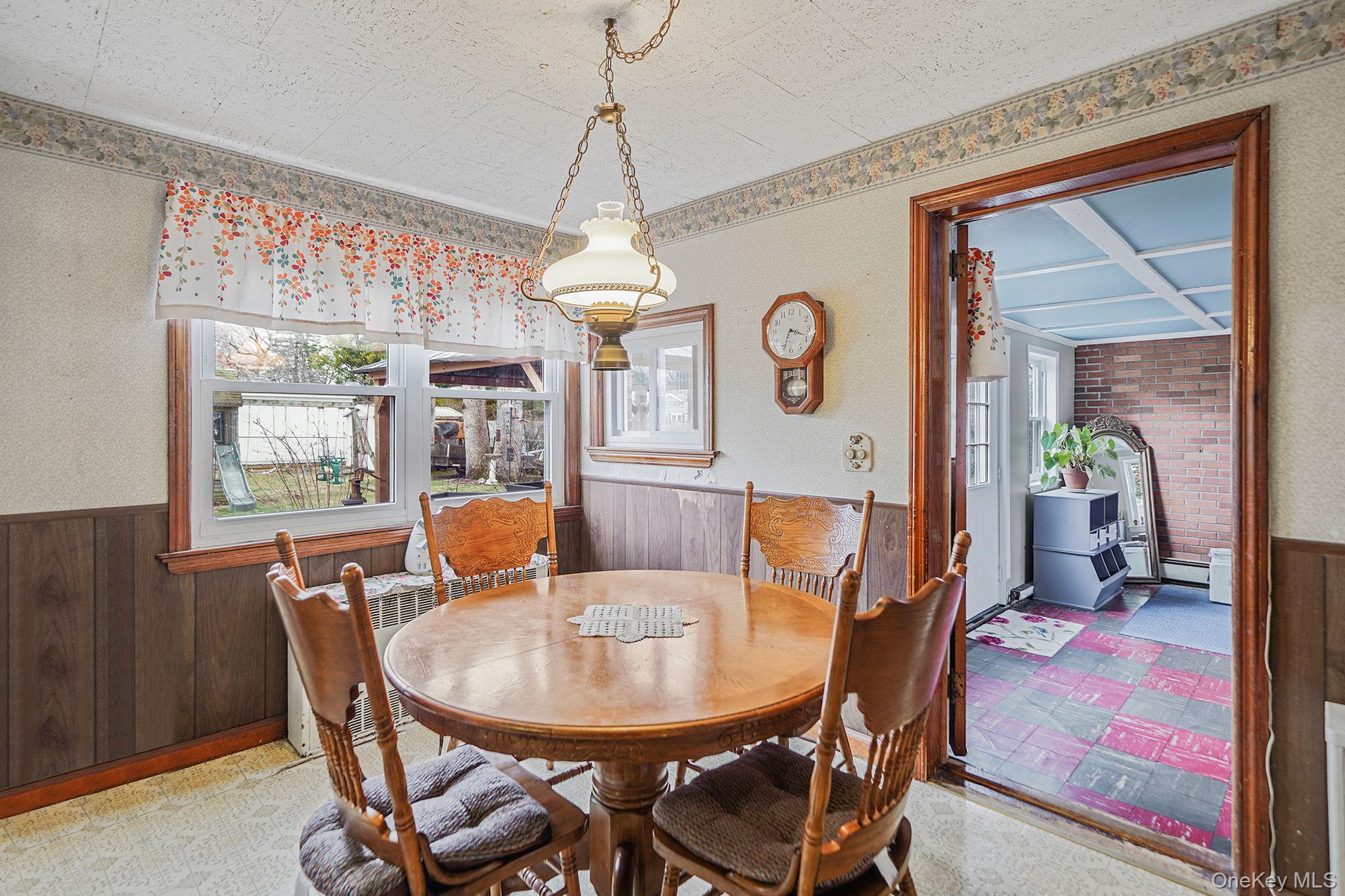 #11 photo, 64 John Street, 東長島 Patchogue , NY 11772