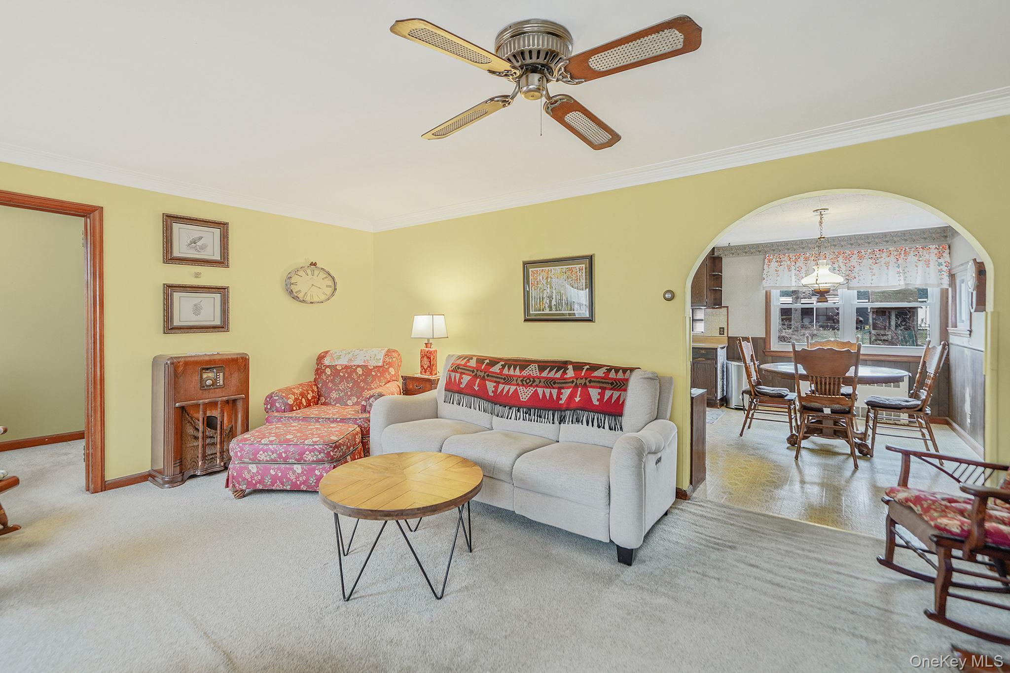 #6 photo, 64 John Street, 東長島 Patchogue , NY 11772