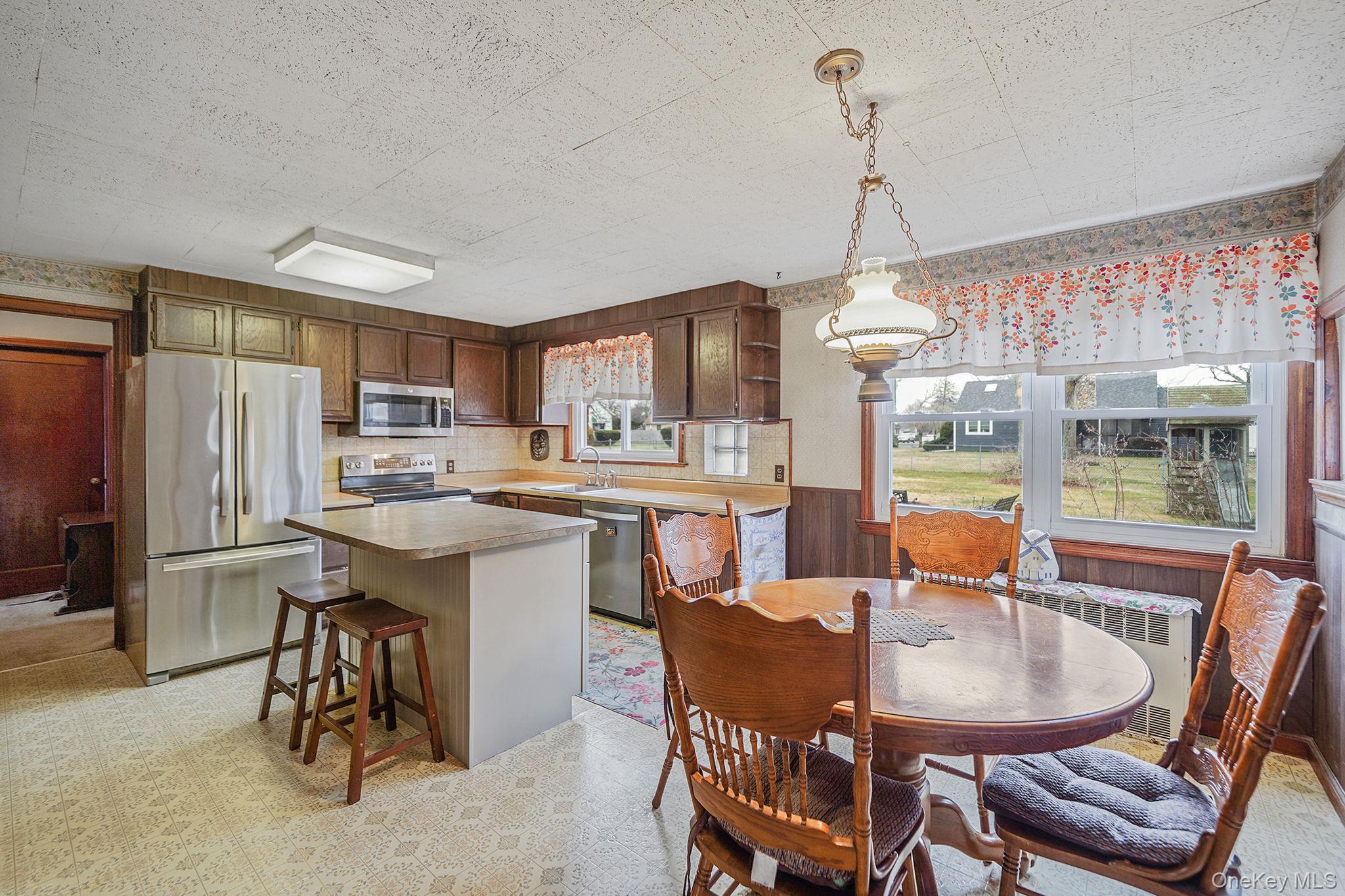 #7 photo, 64 John Street, 東長島 Patchogue , NY 11772