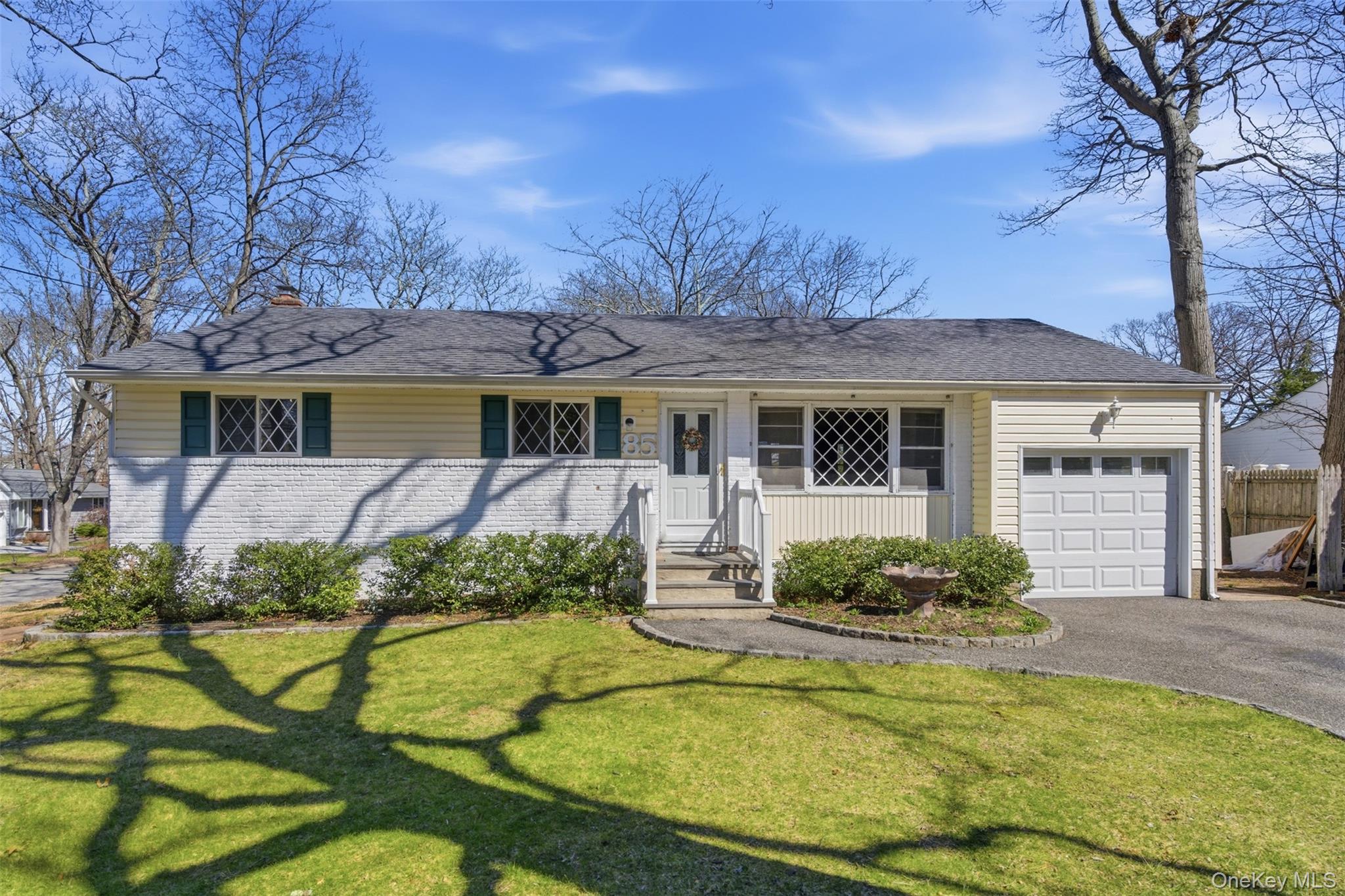 #2 photo, 85 Tamarack Street, East Northport , NY 11731