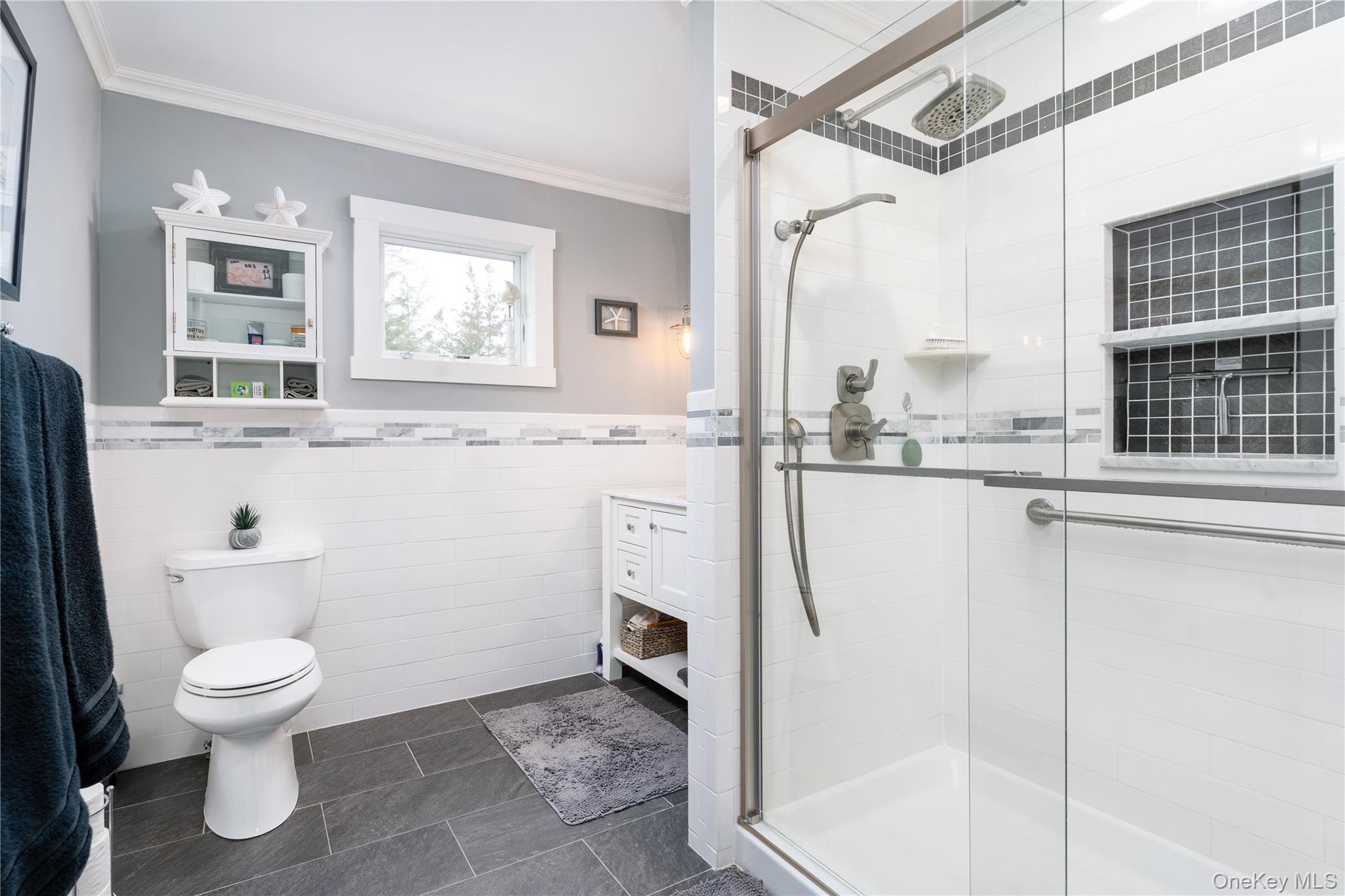 #16 photo, 61 Atlantic Avenue, מחוז סאפוק Hampton Bays , NY 11946