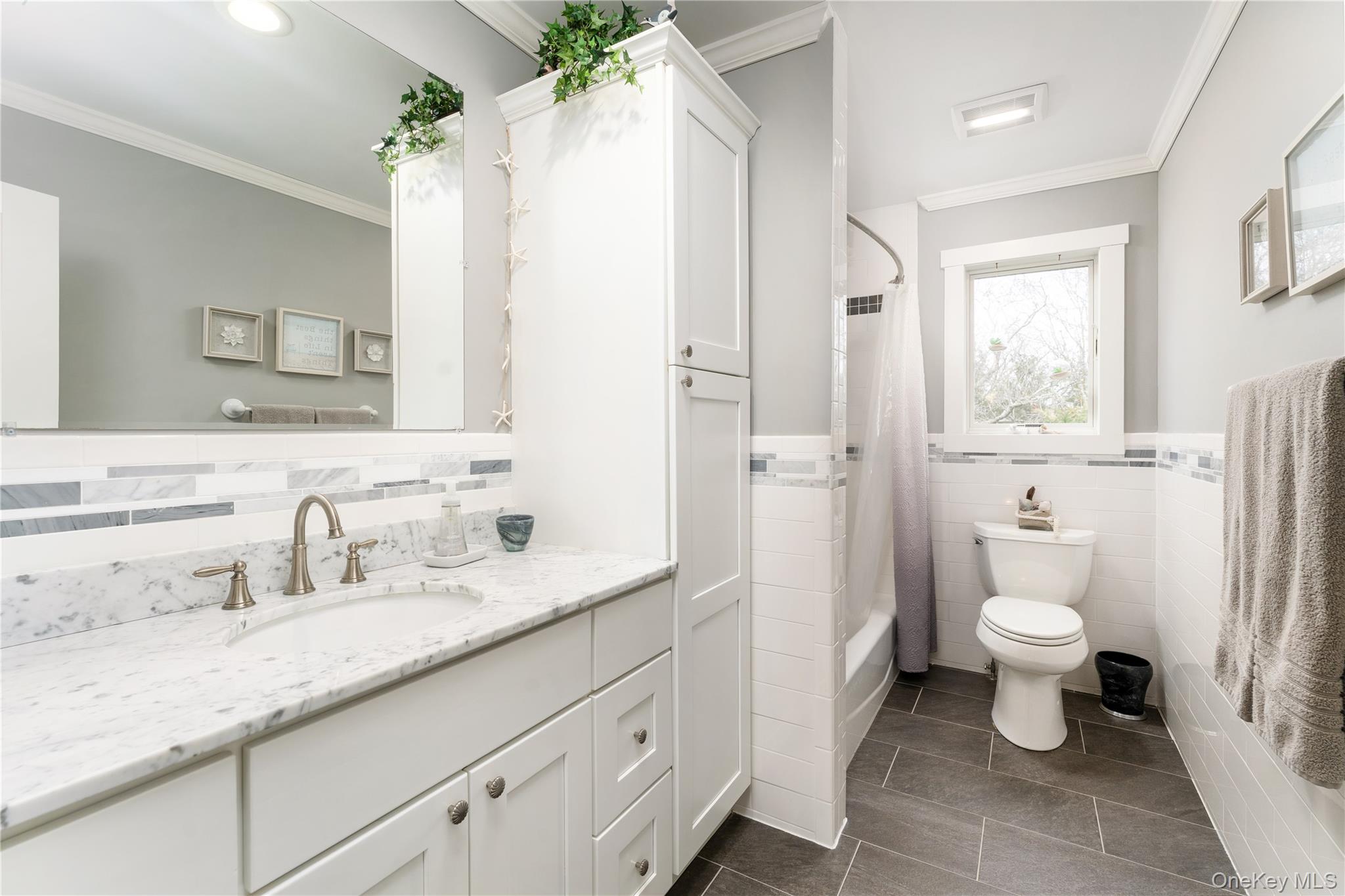 #20 photo, 61 Atlantic Avenue, מחוז סאפוק Hampton Bays , NY 11946