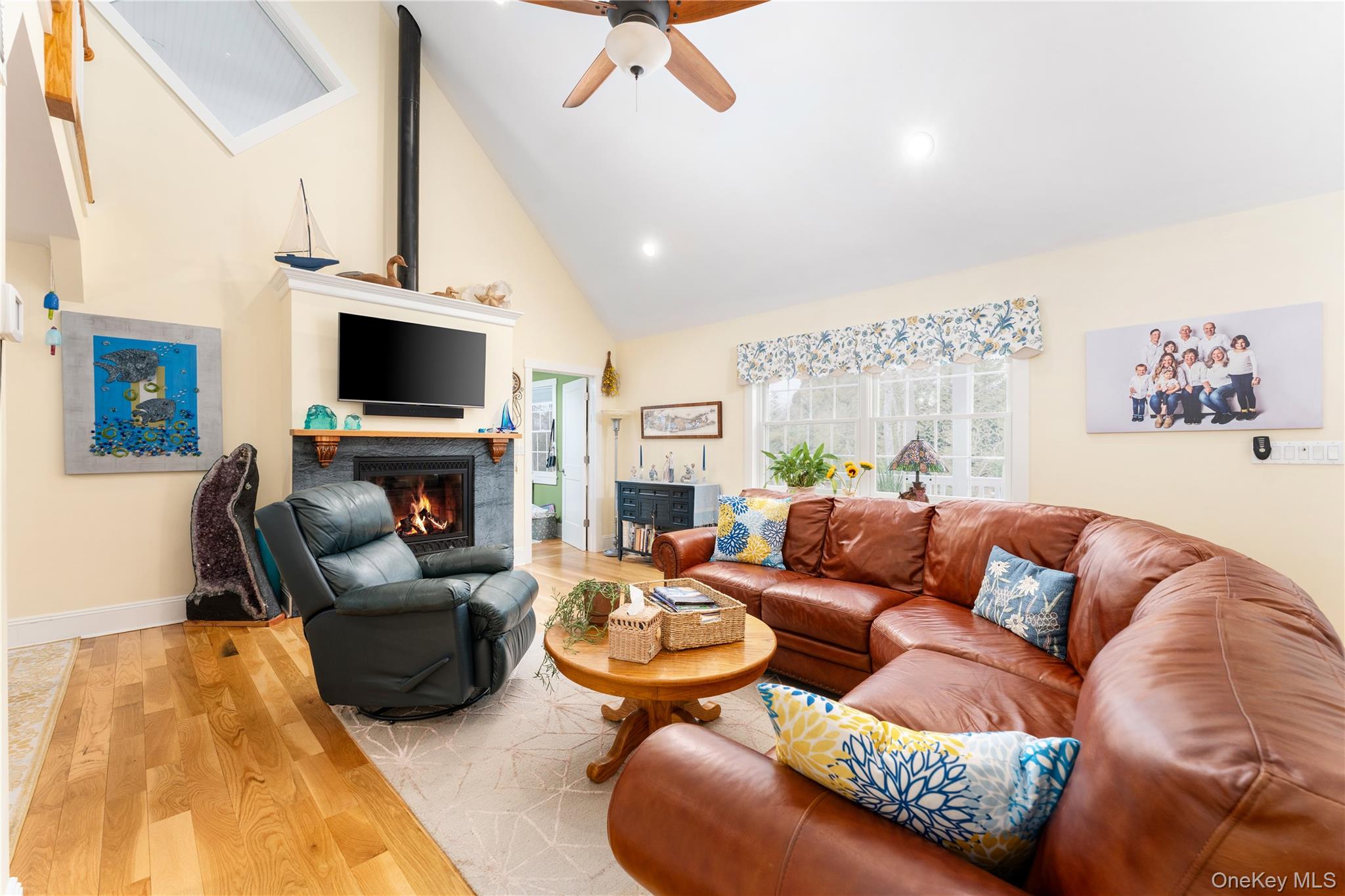 #5 photo, 61 Atlantic Avenue, מחוז סאפוק Hampton Bays , NY 11946